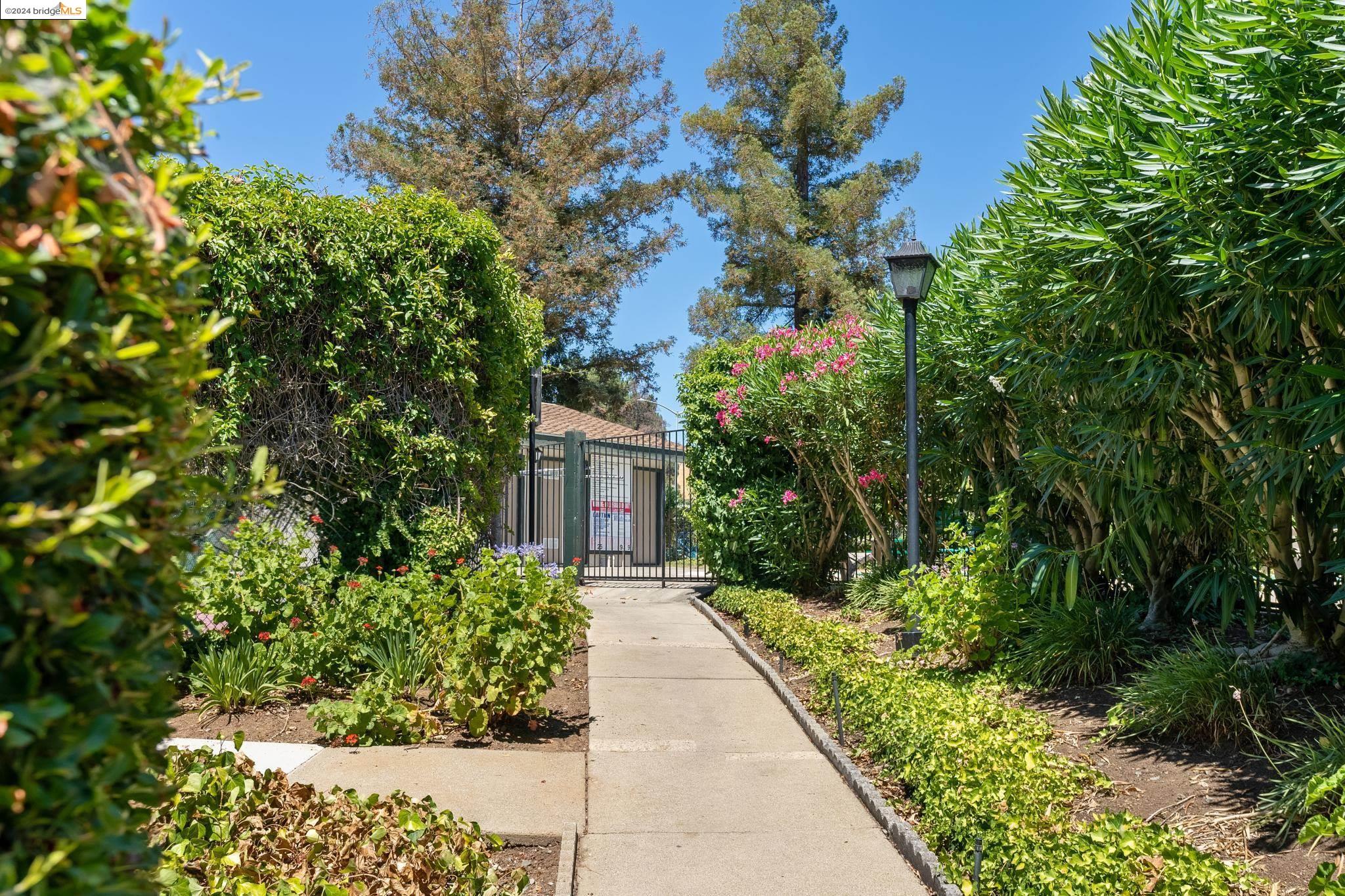 5450 Concord Blvd Unit: A6