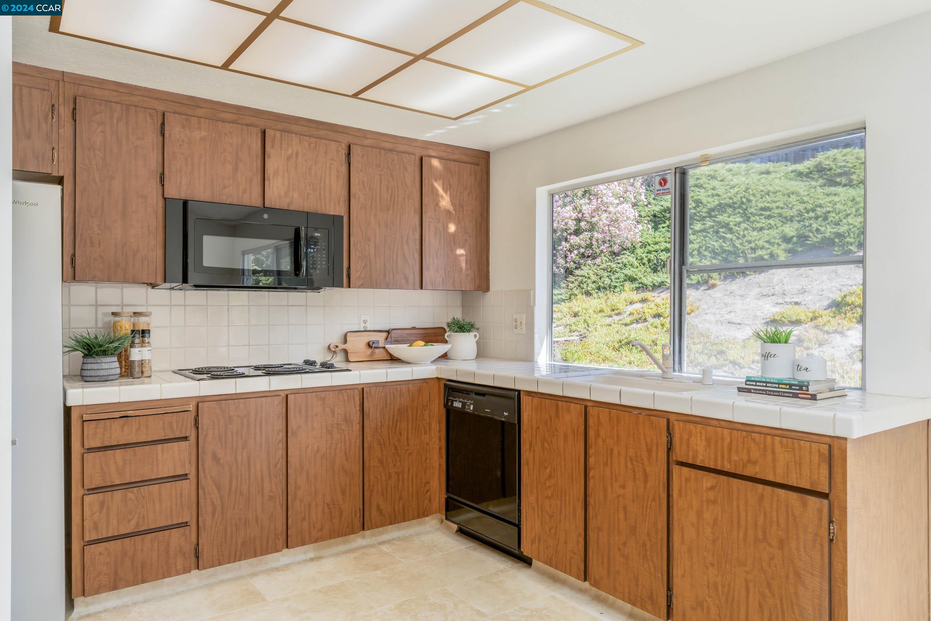 3259 Colusa St, Pinole