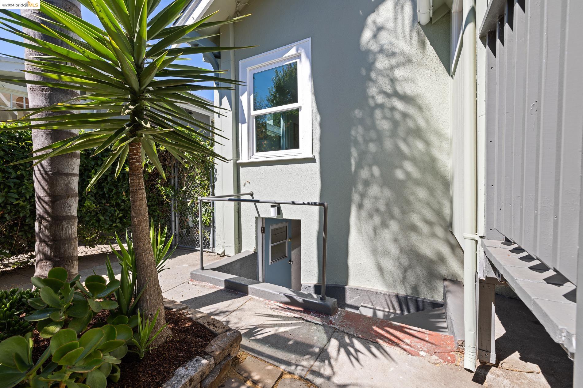 885 47Th St, Oakland