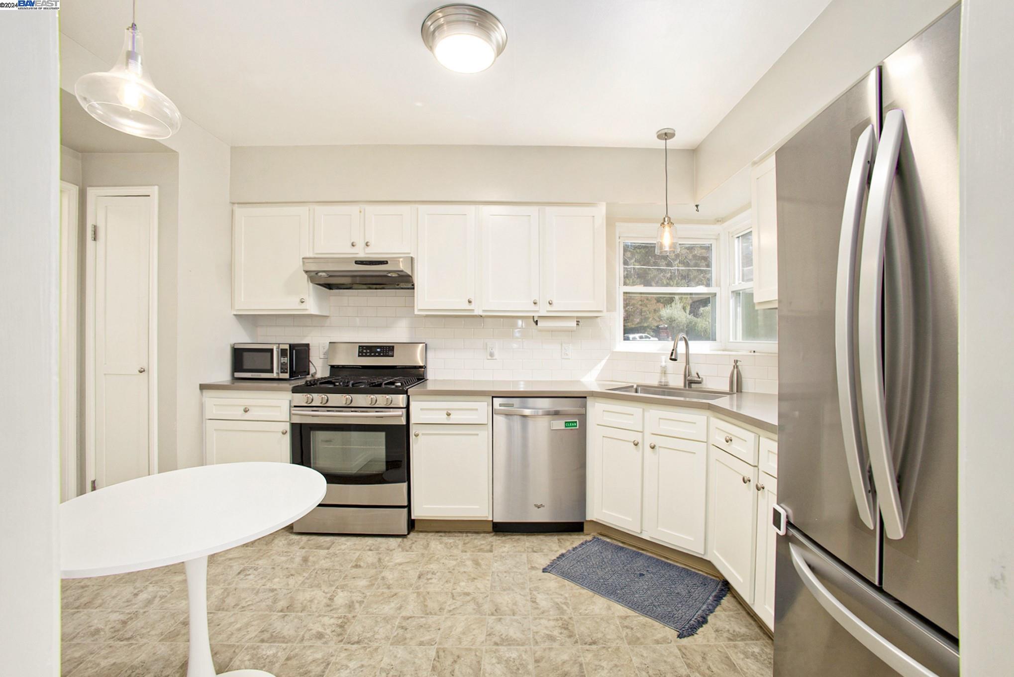 1210 Sandelin Ave, San Leandro