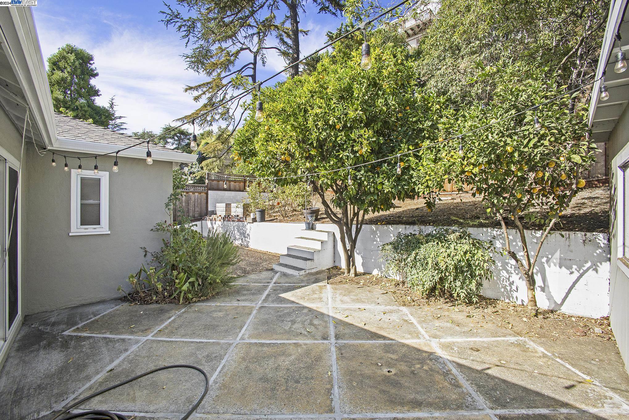 1210 Sandelin Ave, San Leandro