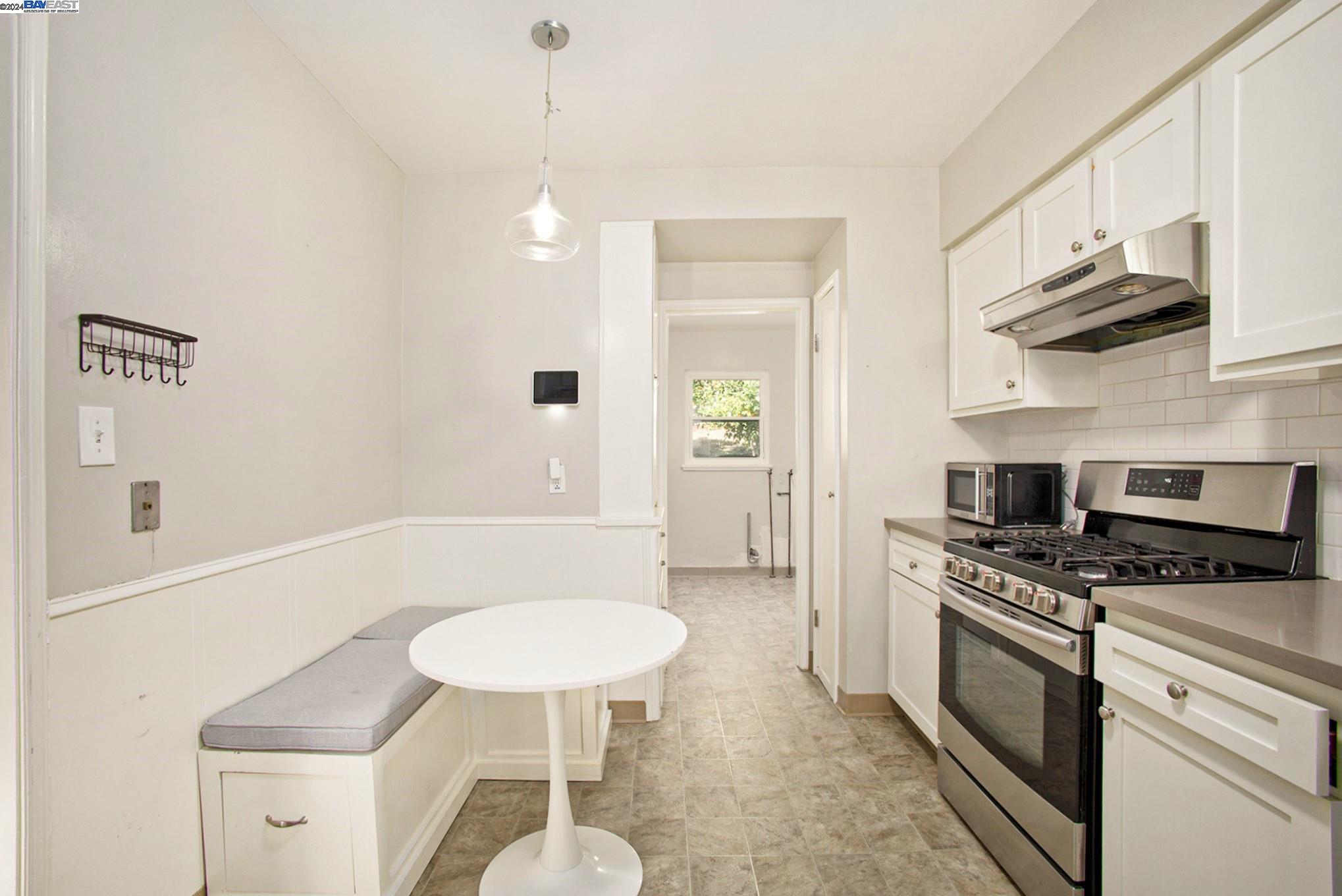 1210 Sandelin Ave, San Leandro