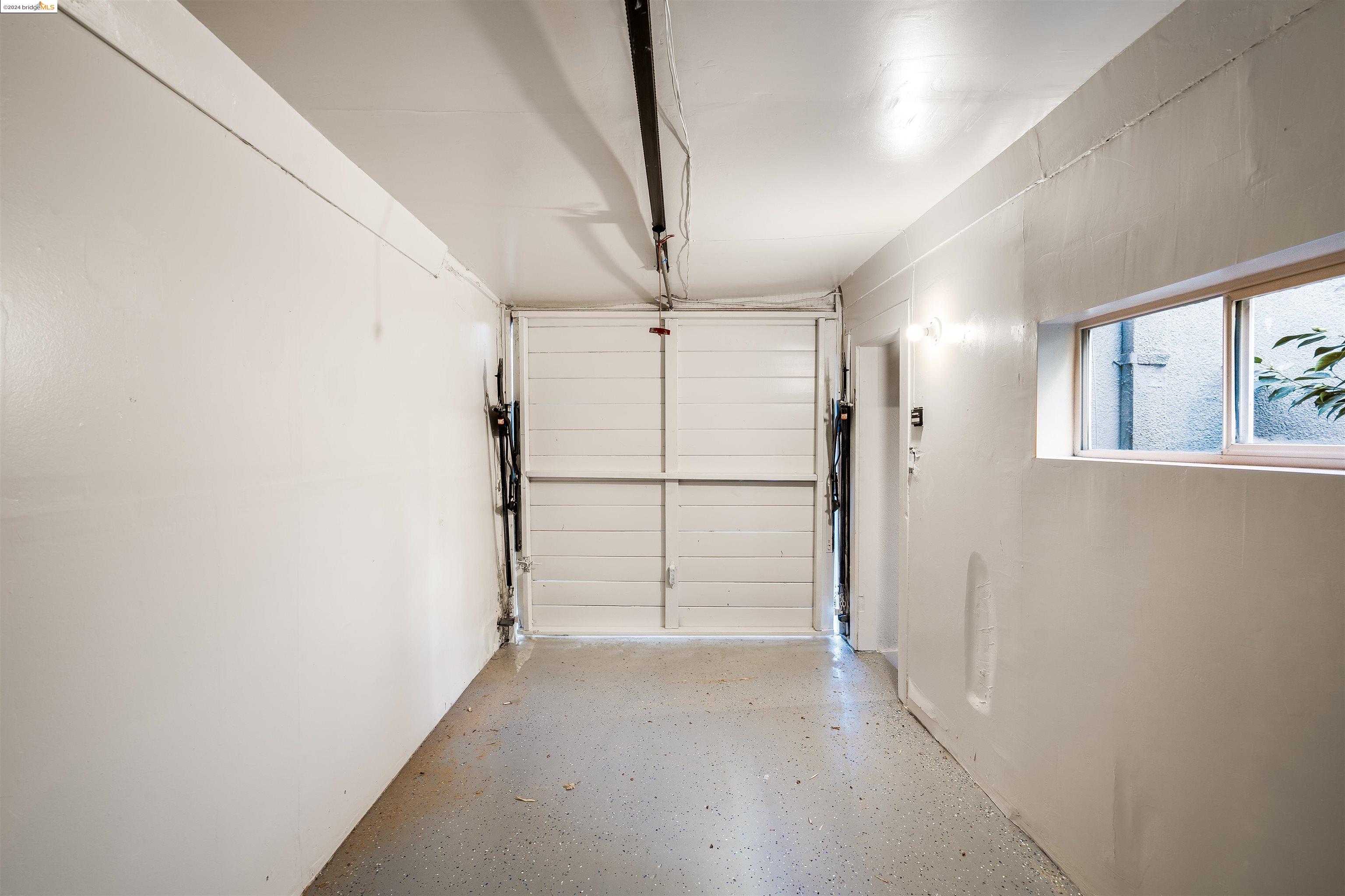 630 Alma Ave, Oakland