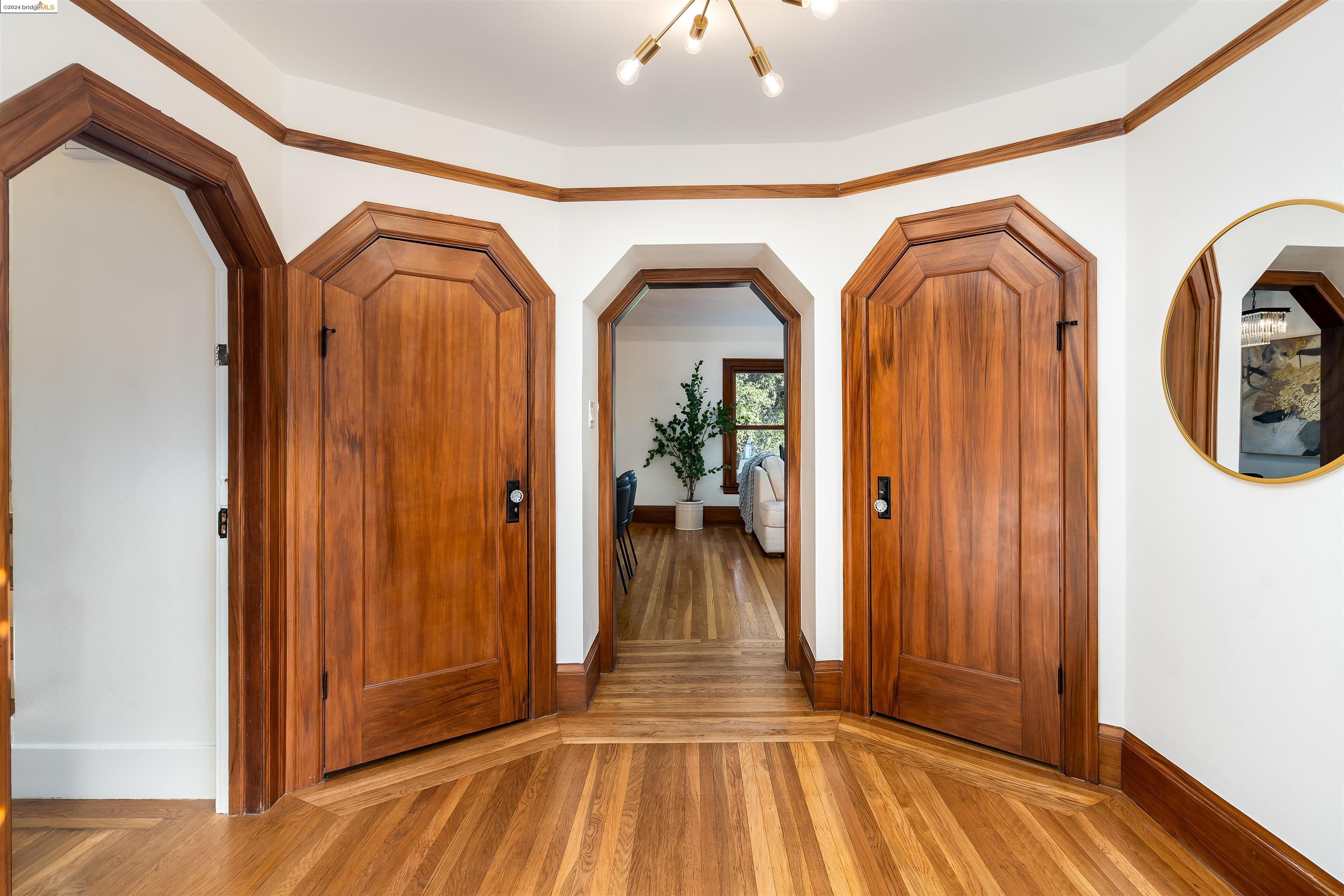 630 Alma Ave, Oakland