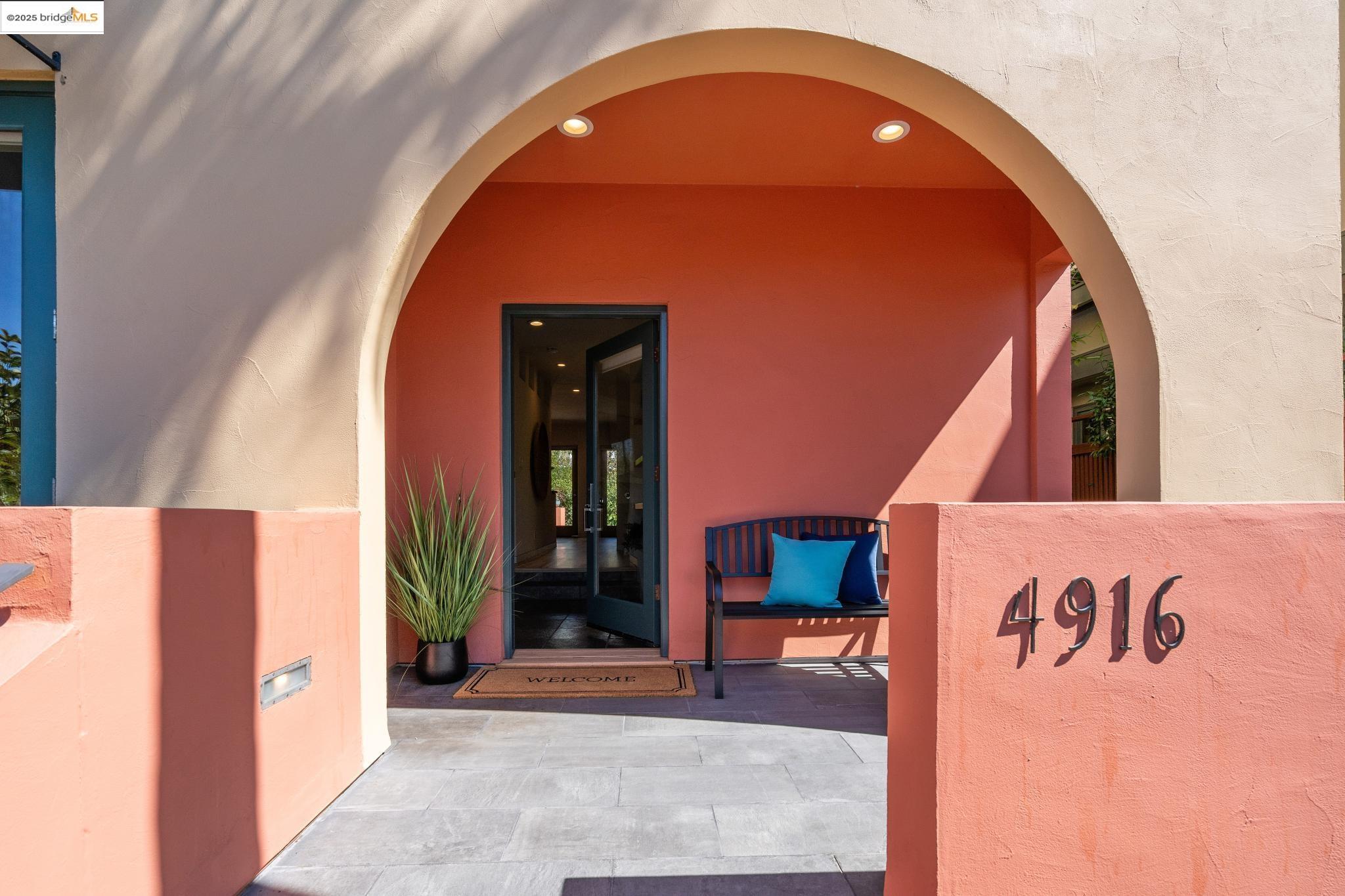 4916 Cochrane Ave.