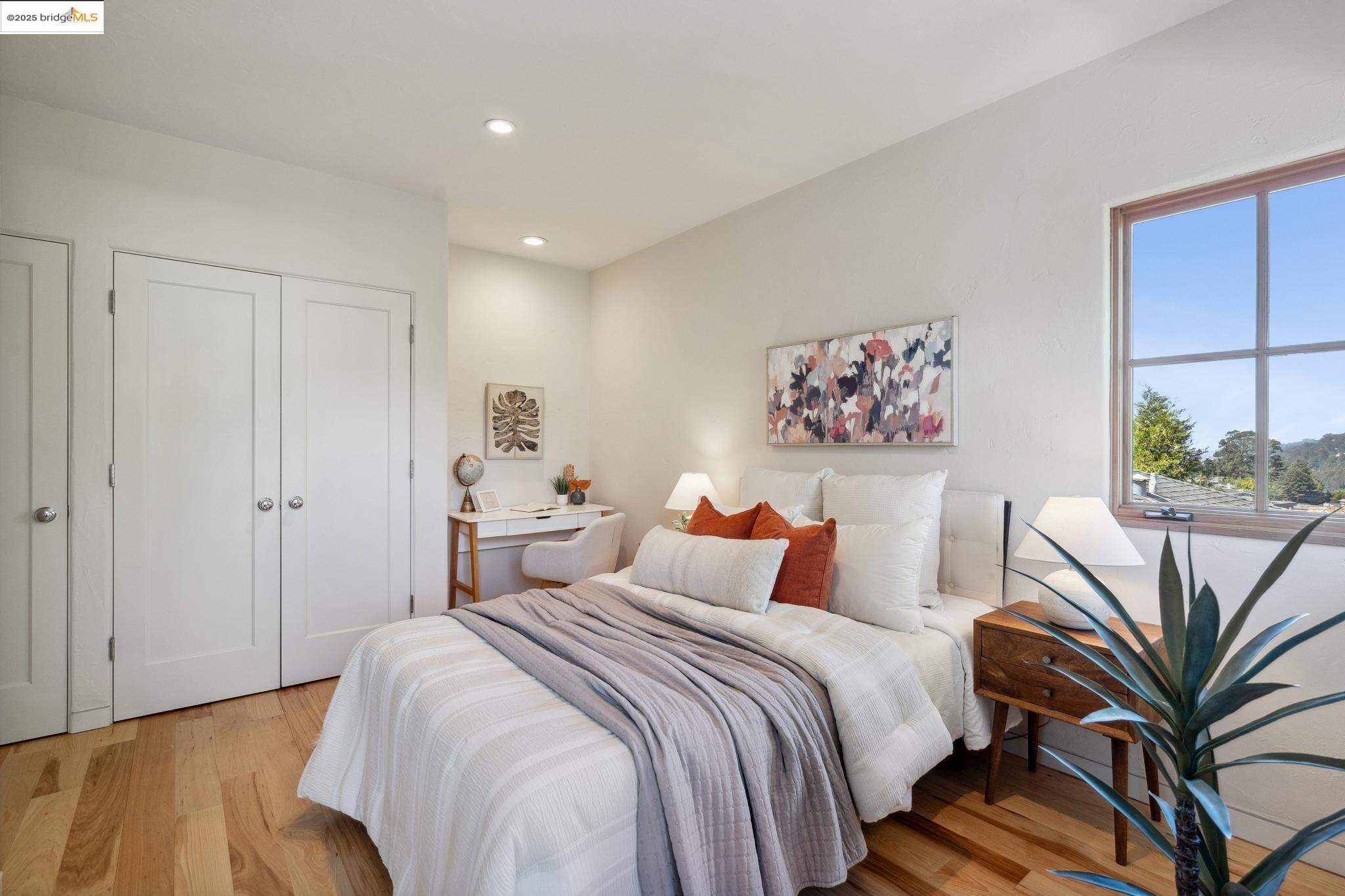 4916 Cochrane Ave.