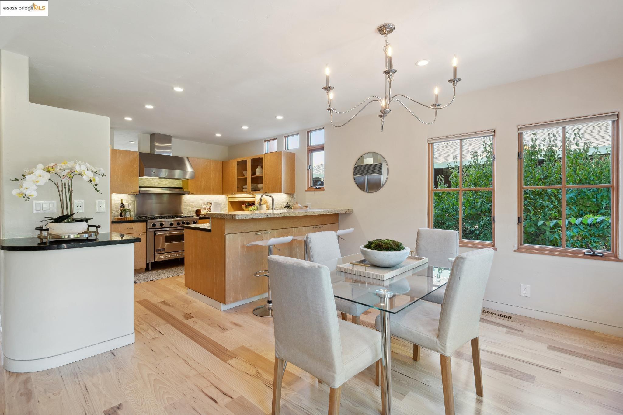 4916 Cochrane Ave.