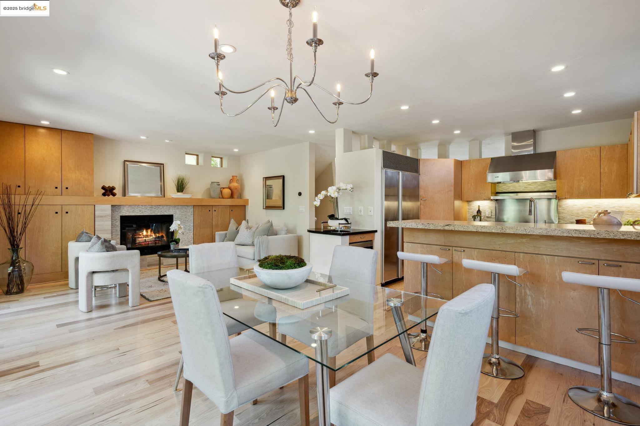 4916 Cochrane Ave.