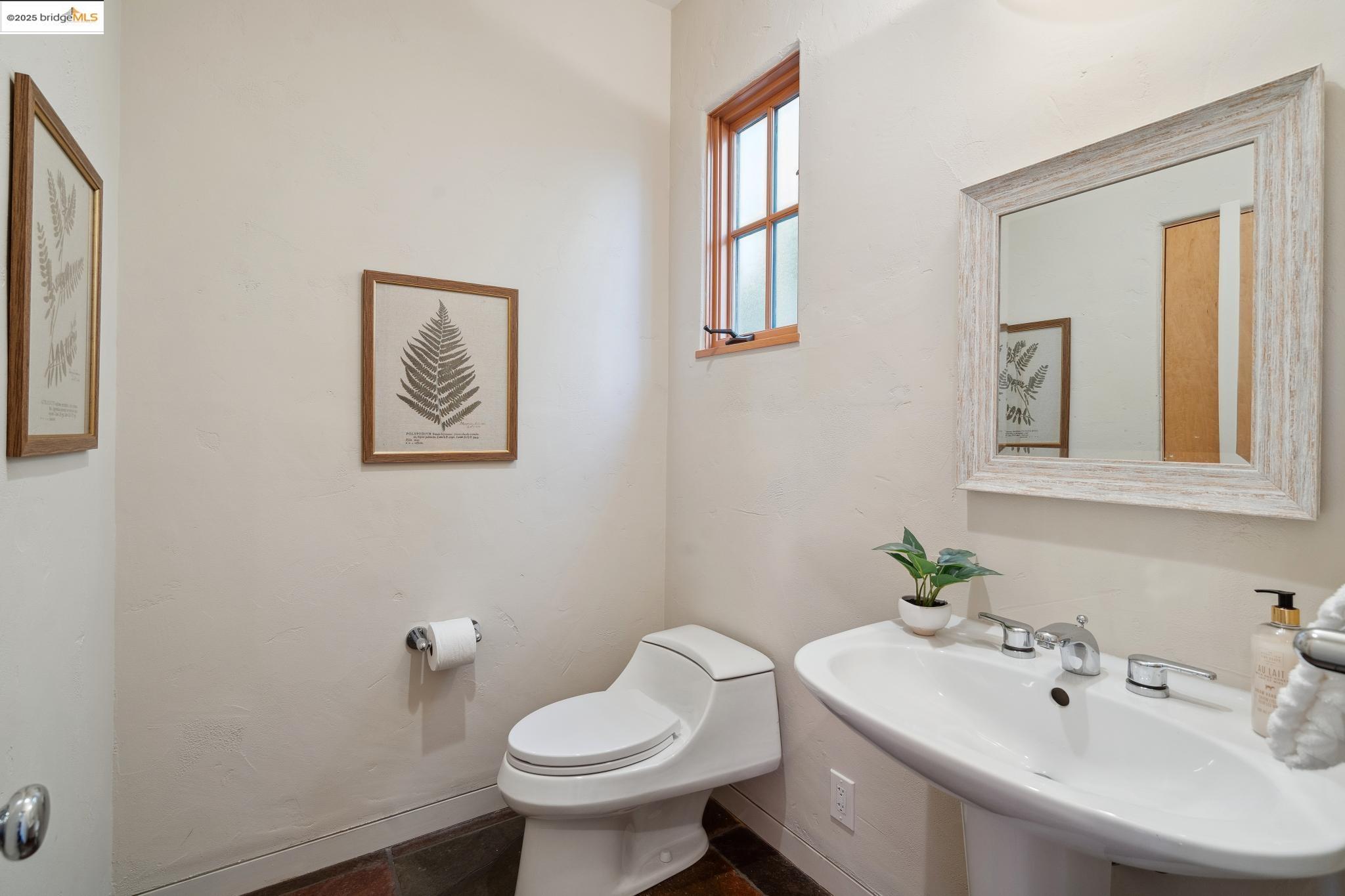 4916 Cochrane Ave.
