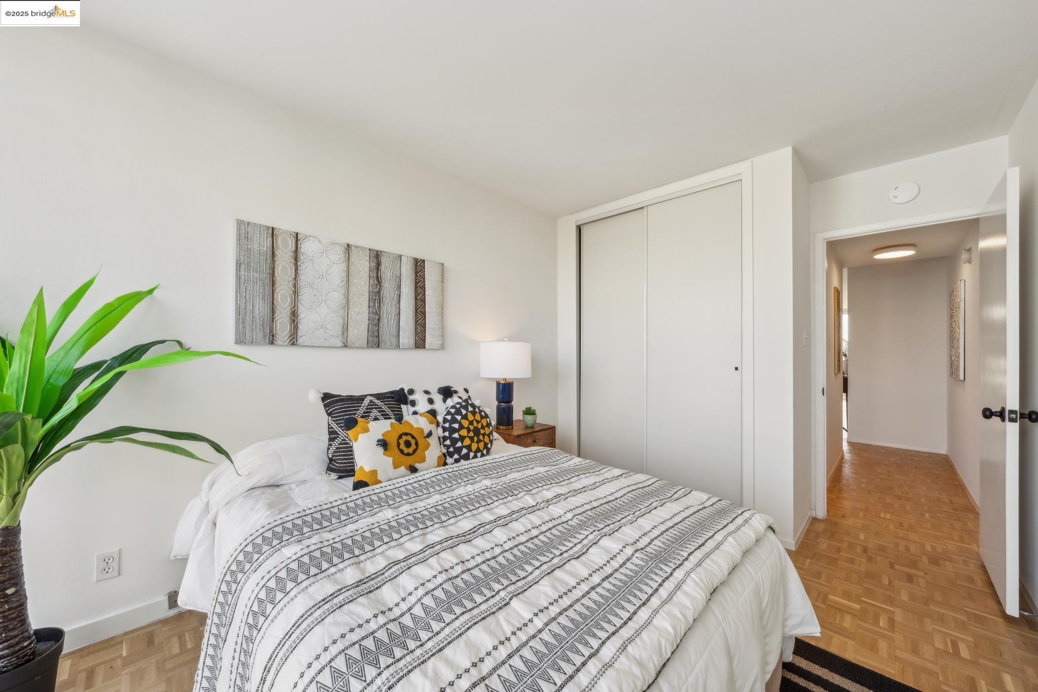 320 Lee Street # 402