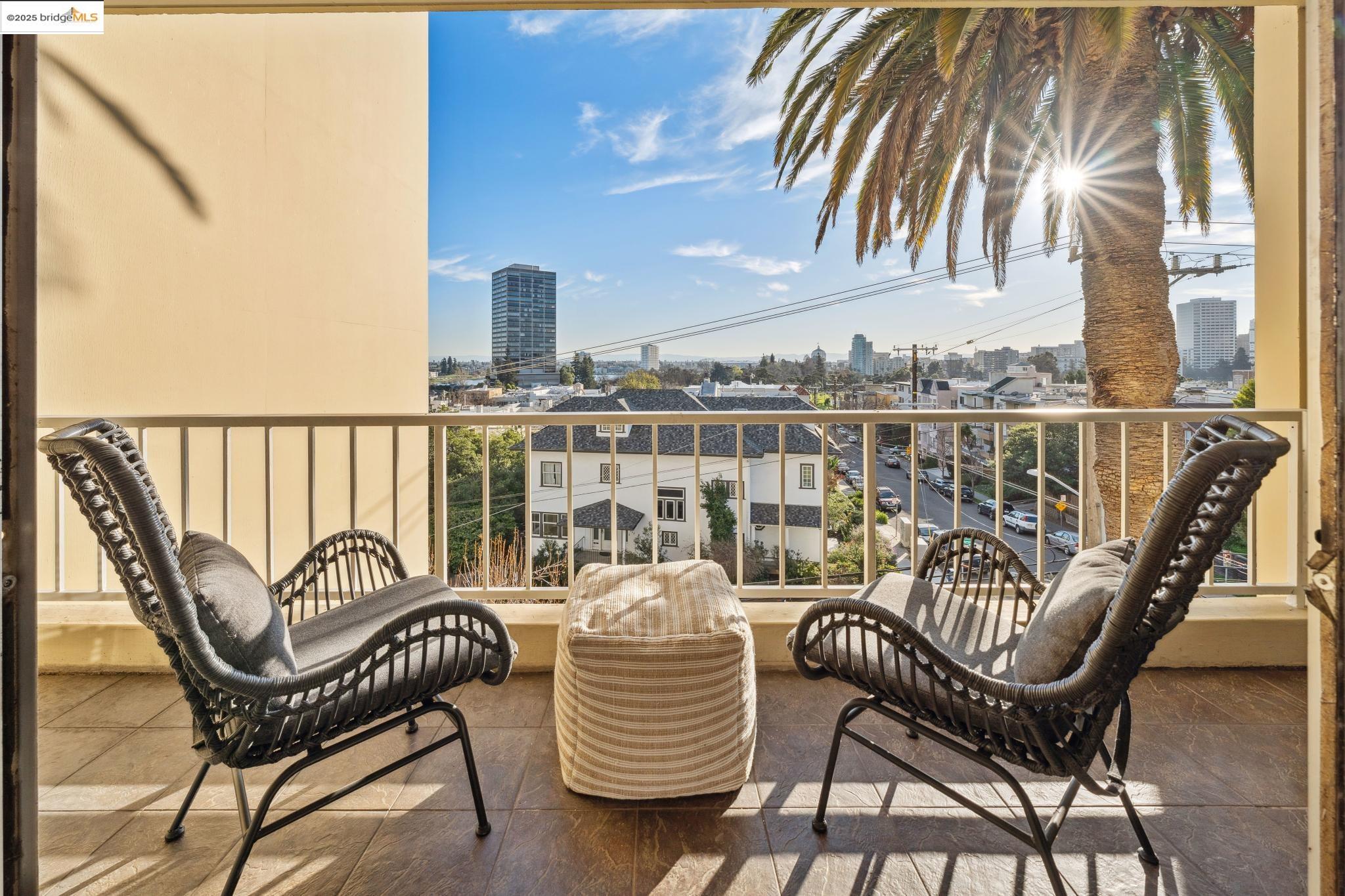320 Lee Street # 402