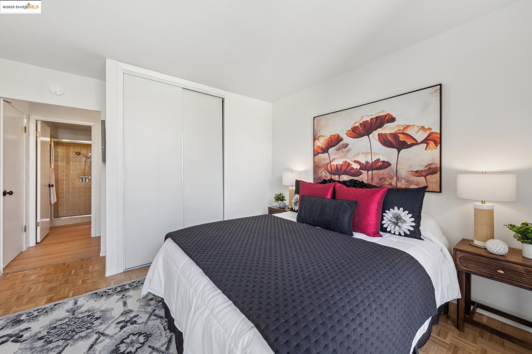 320 Lee Street # 402