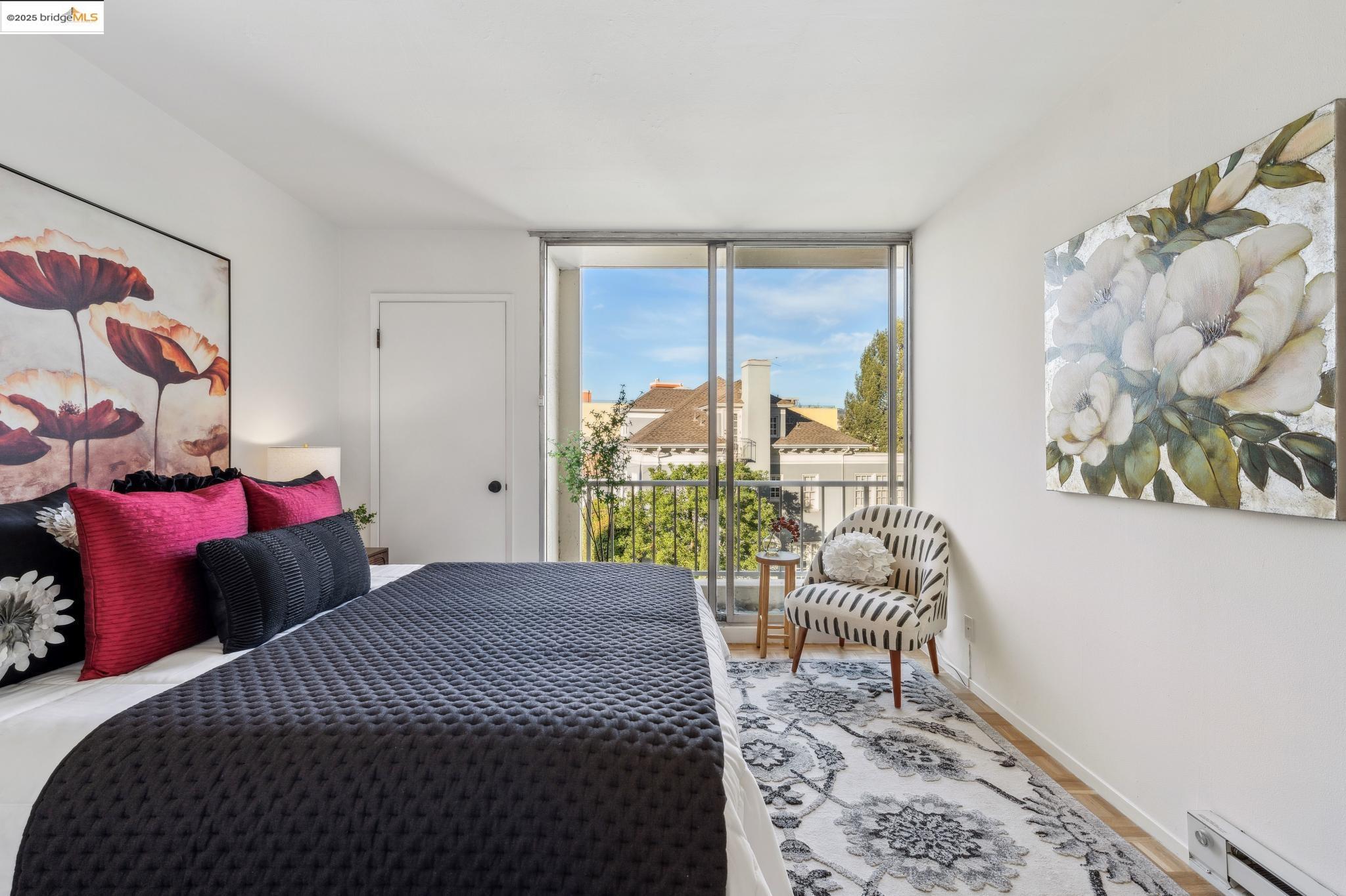 320 Lee Street # 402