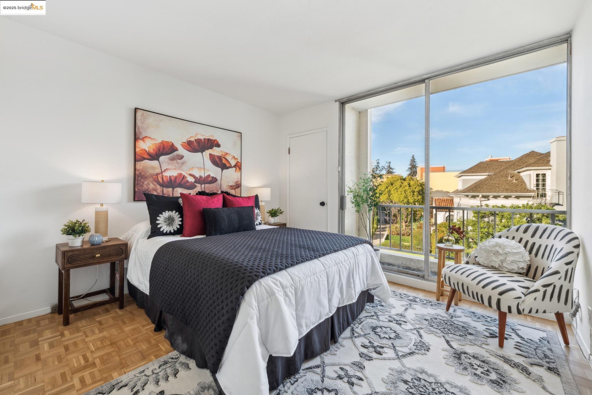 320 Lee Street # 402