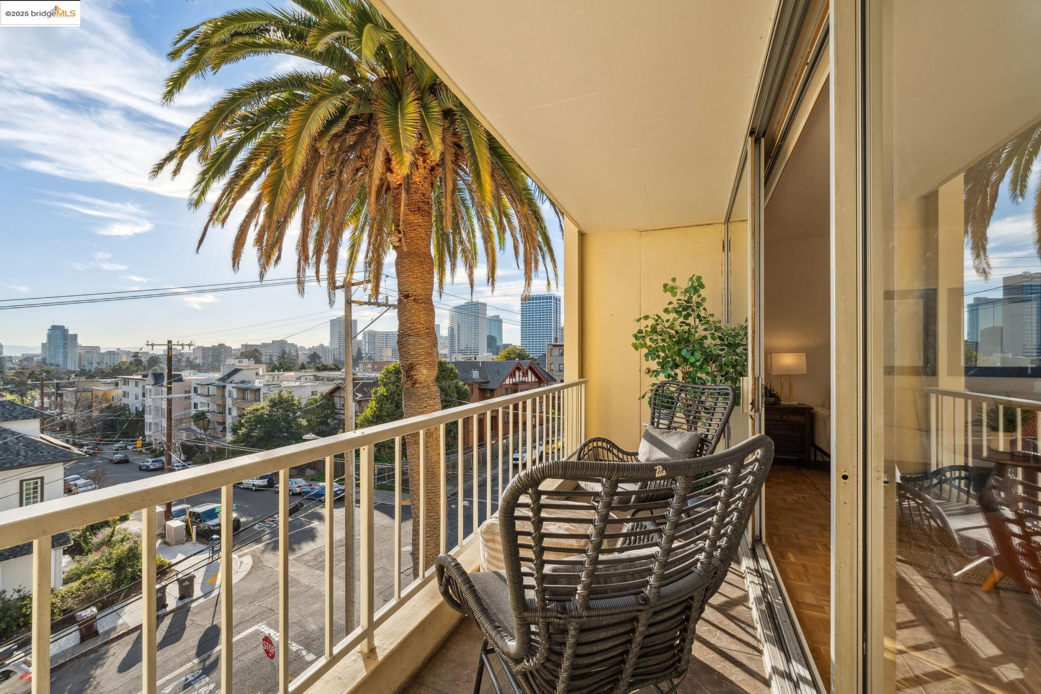 320 Lee Street # 402