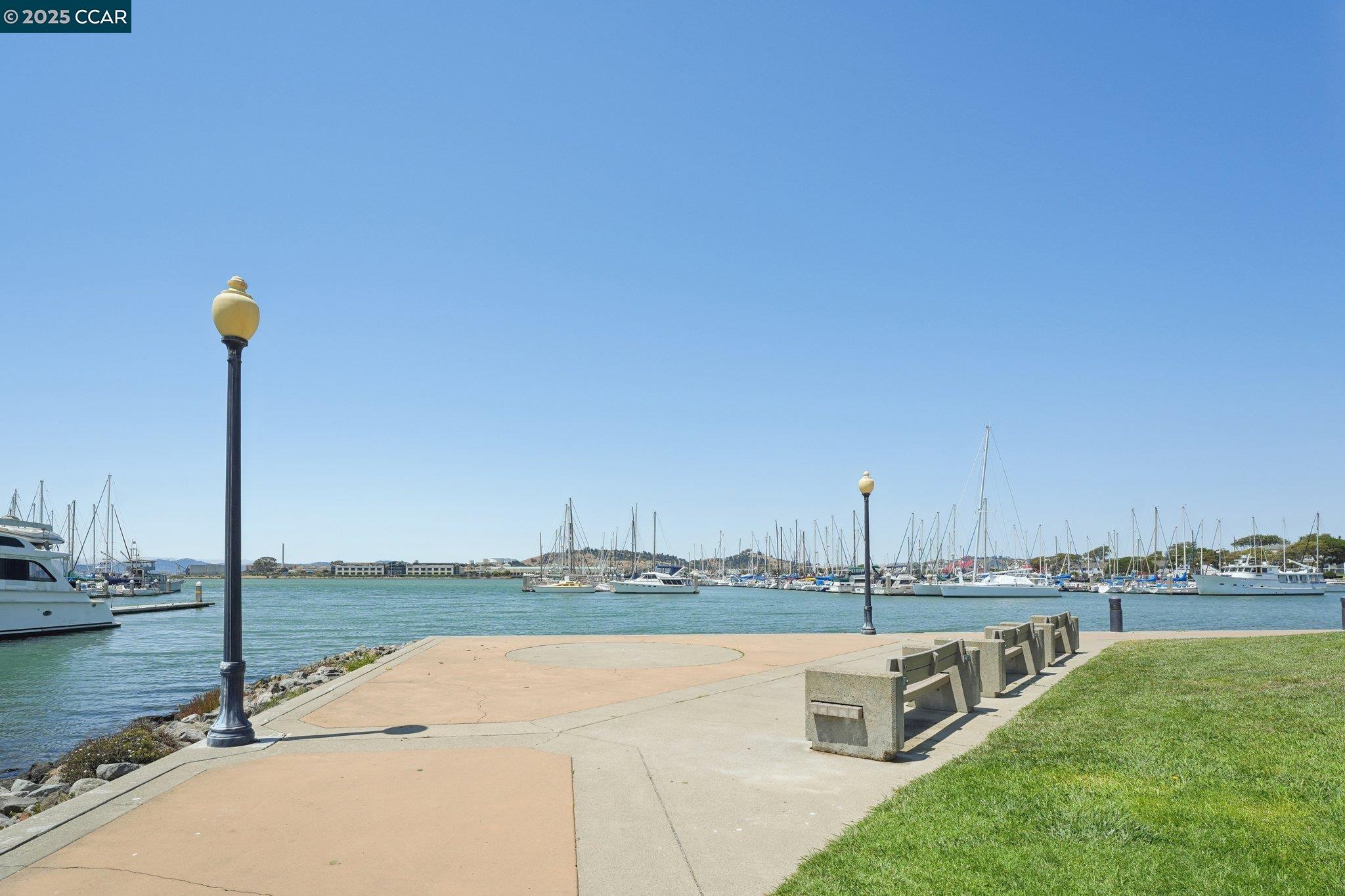 159 Bayside Ct, Richmond