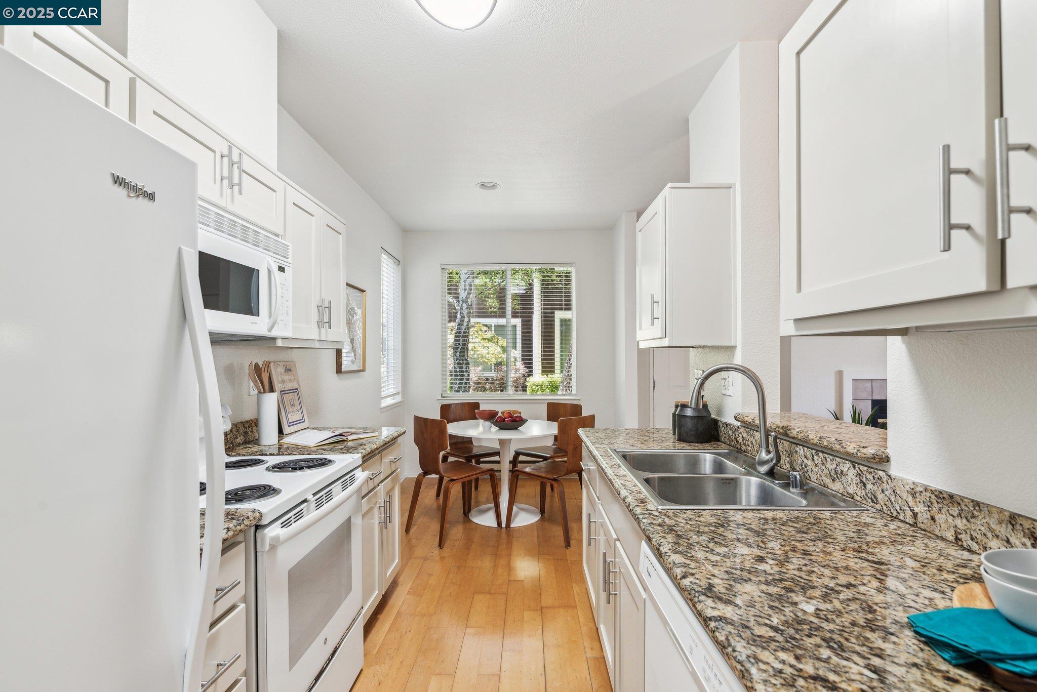 159 Bayside Ct, Richmond
