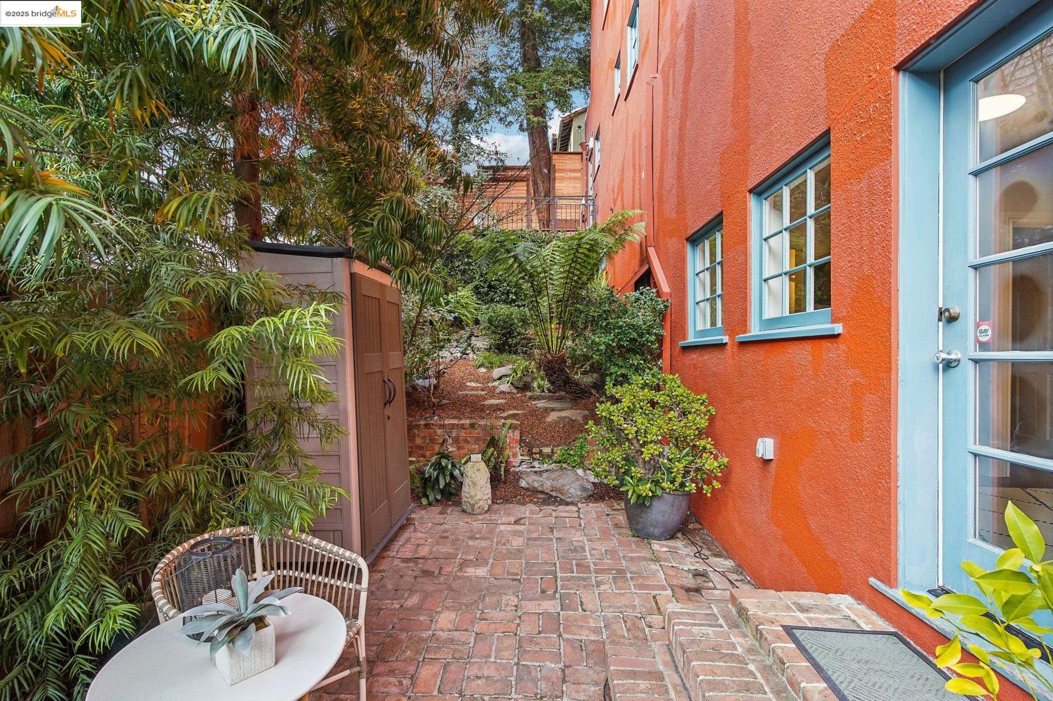 1628 Euclid Ave, Berkeley