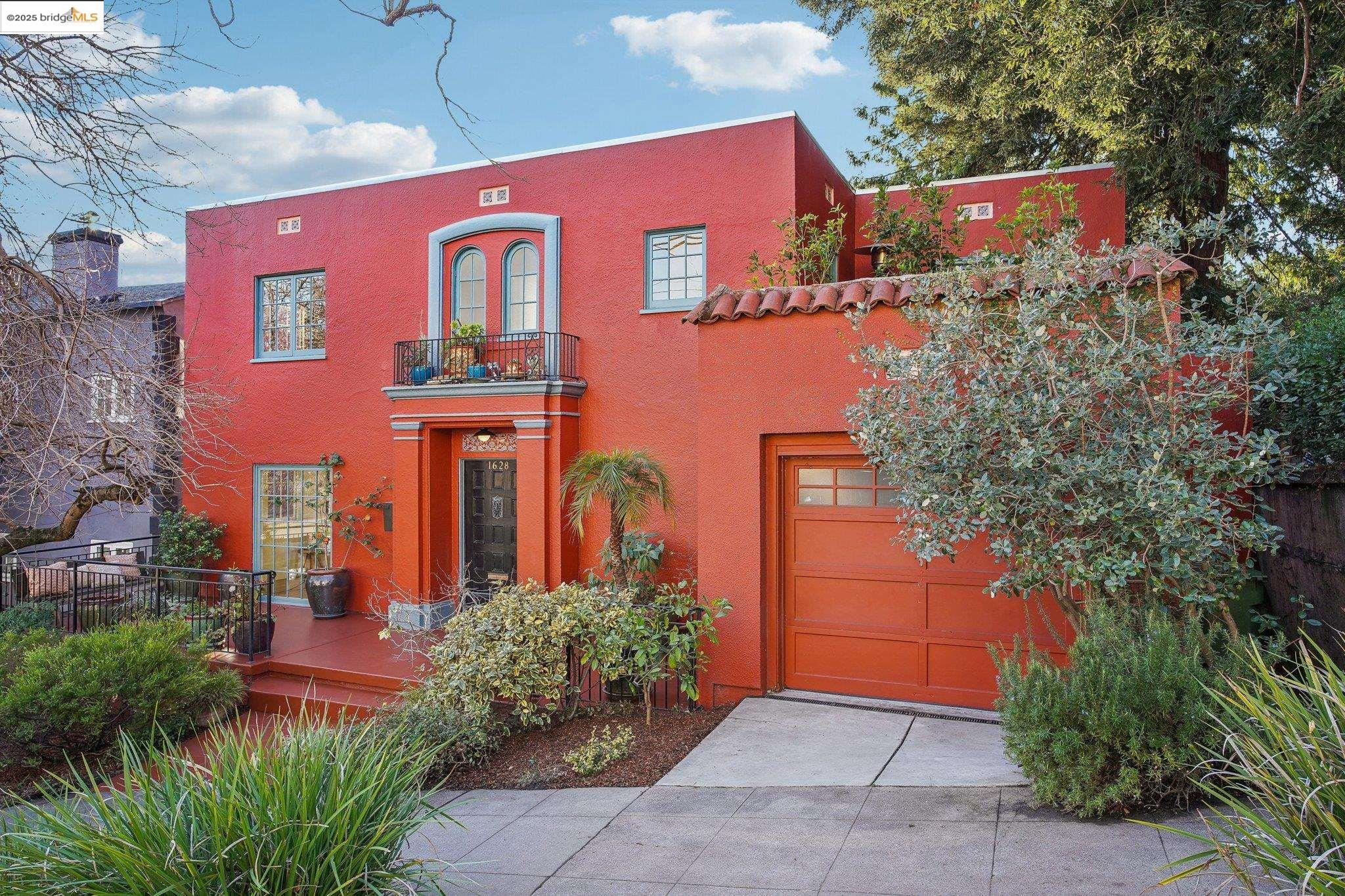 1628 Euclid Ave, Berkeley