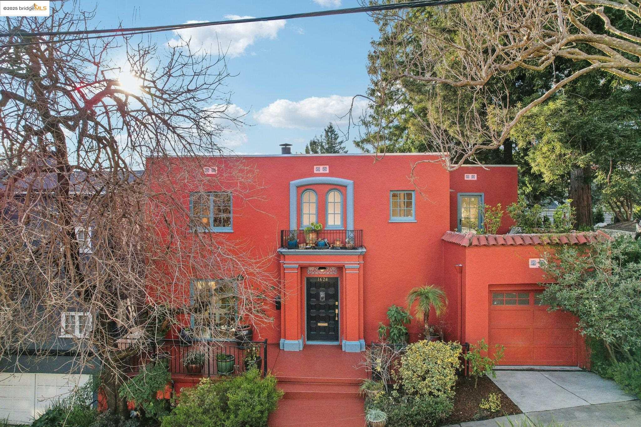 1628 Euclid Ave, Berkeley