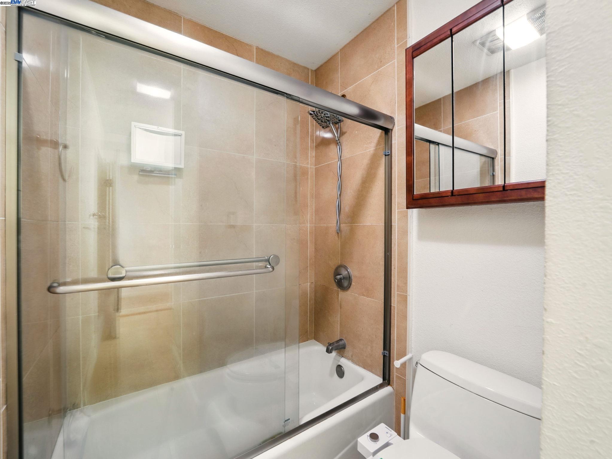 77 Fairmount Ave # 114, Oakland Unit: 114