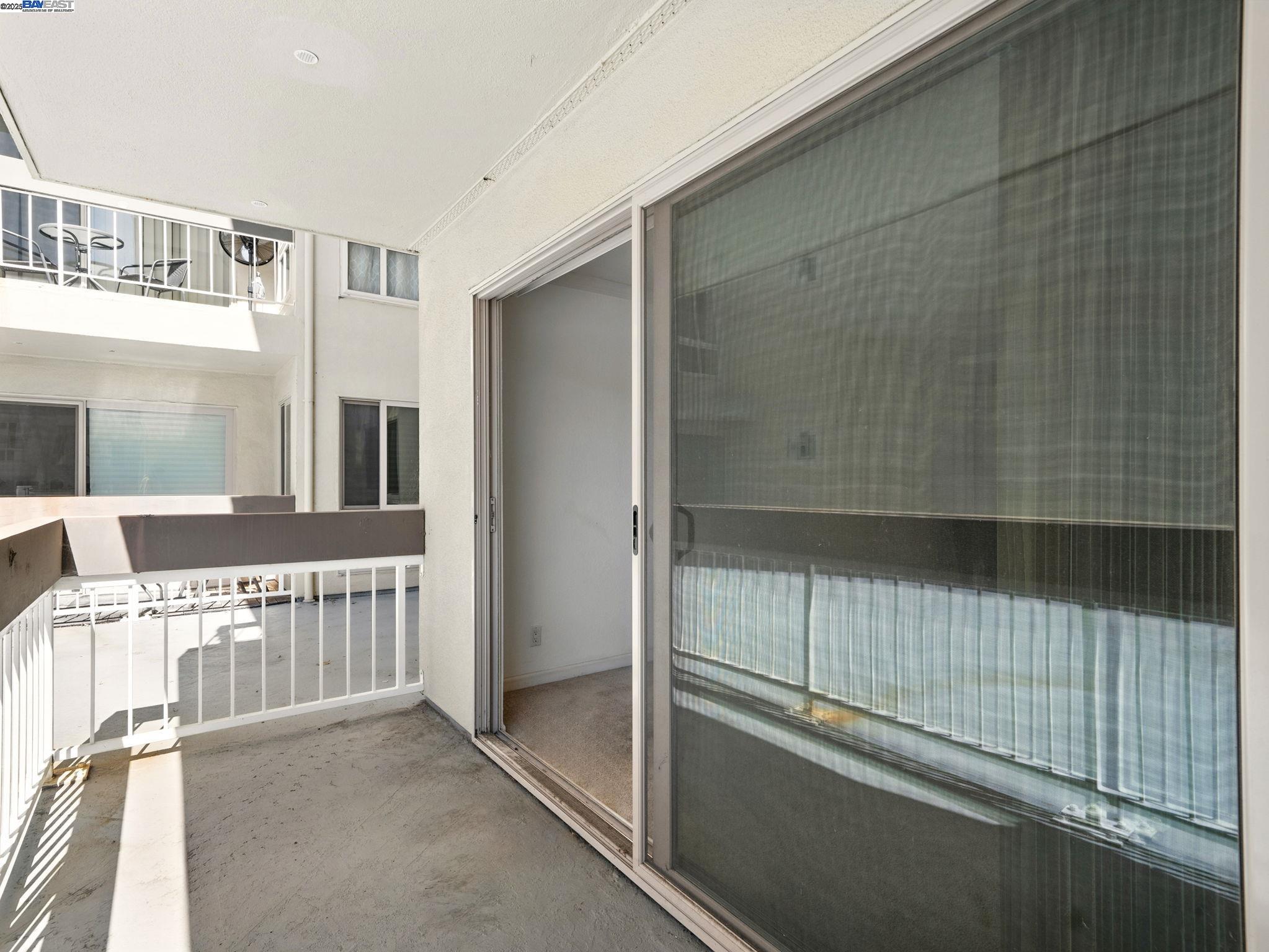 77 Fairmount Ave # 114, Oakland Unit: 114