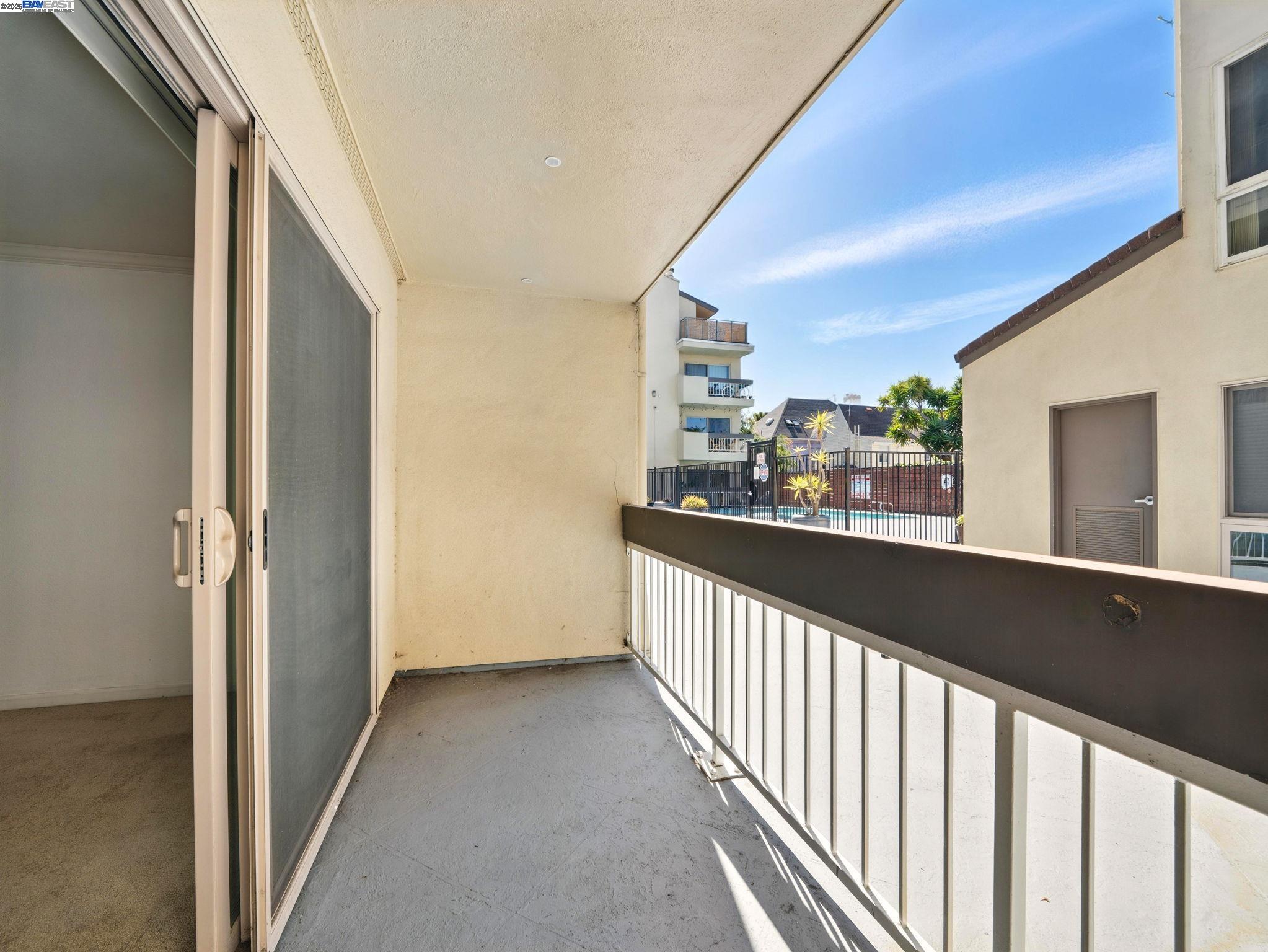 77 Fairmount Ave # 114, Oakland Unit: 114