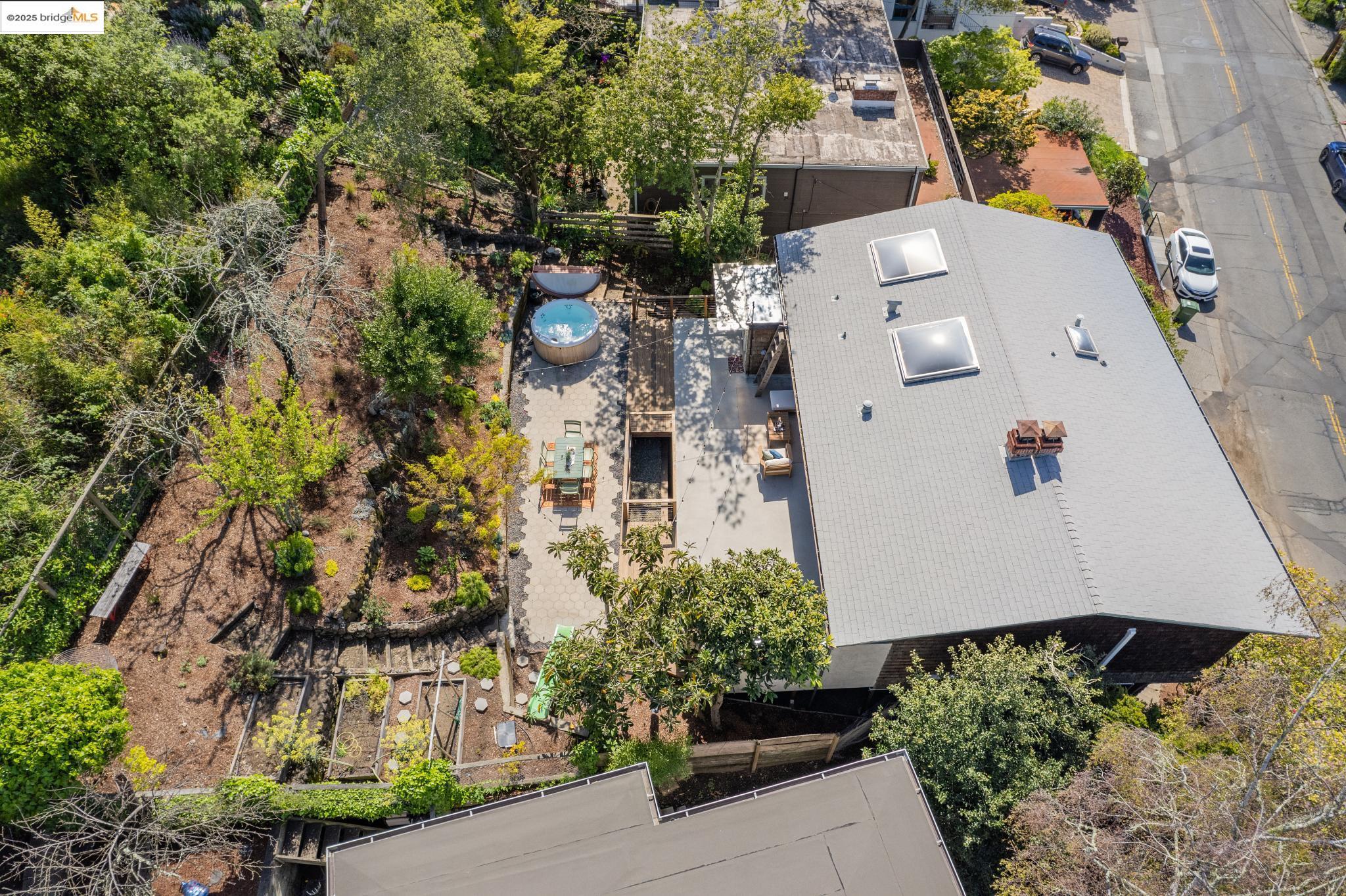 1433 Grizzly Peak Blvd.