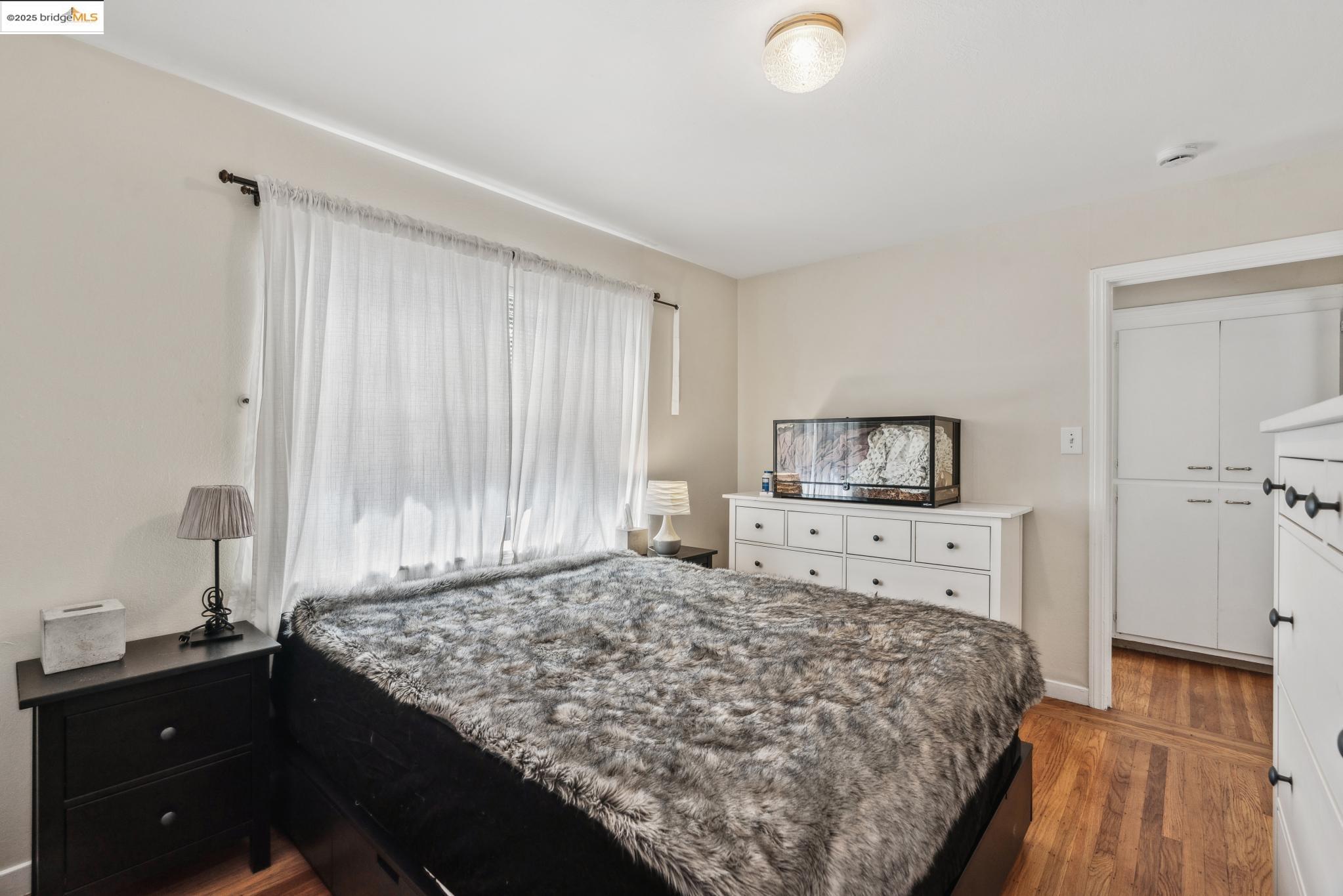 688 Alcatraz Ave