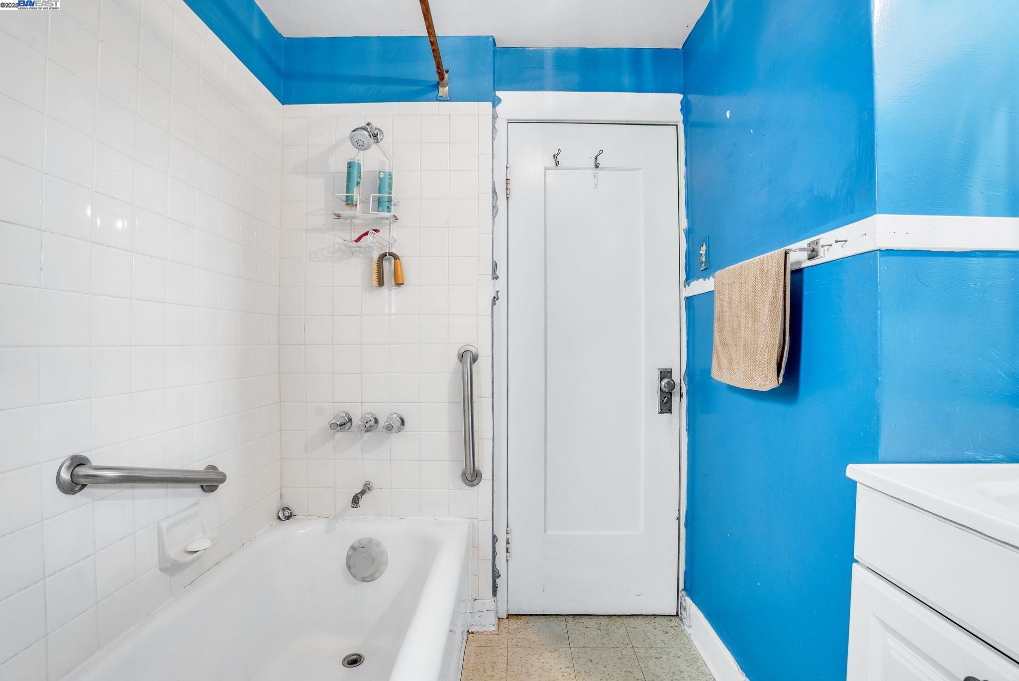 225-227 Orange Street