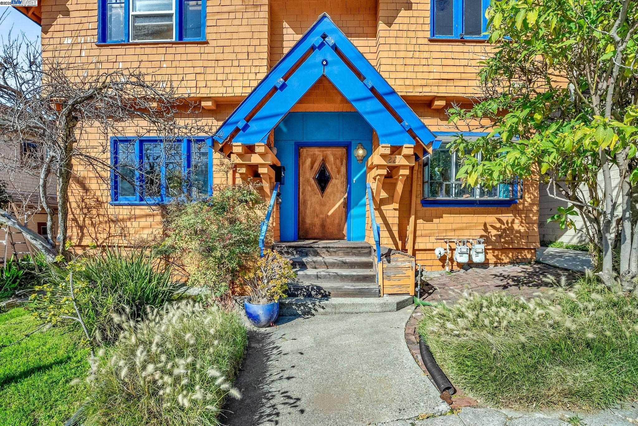 225-227 Orange Street