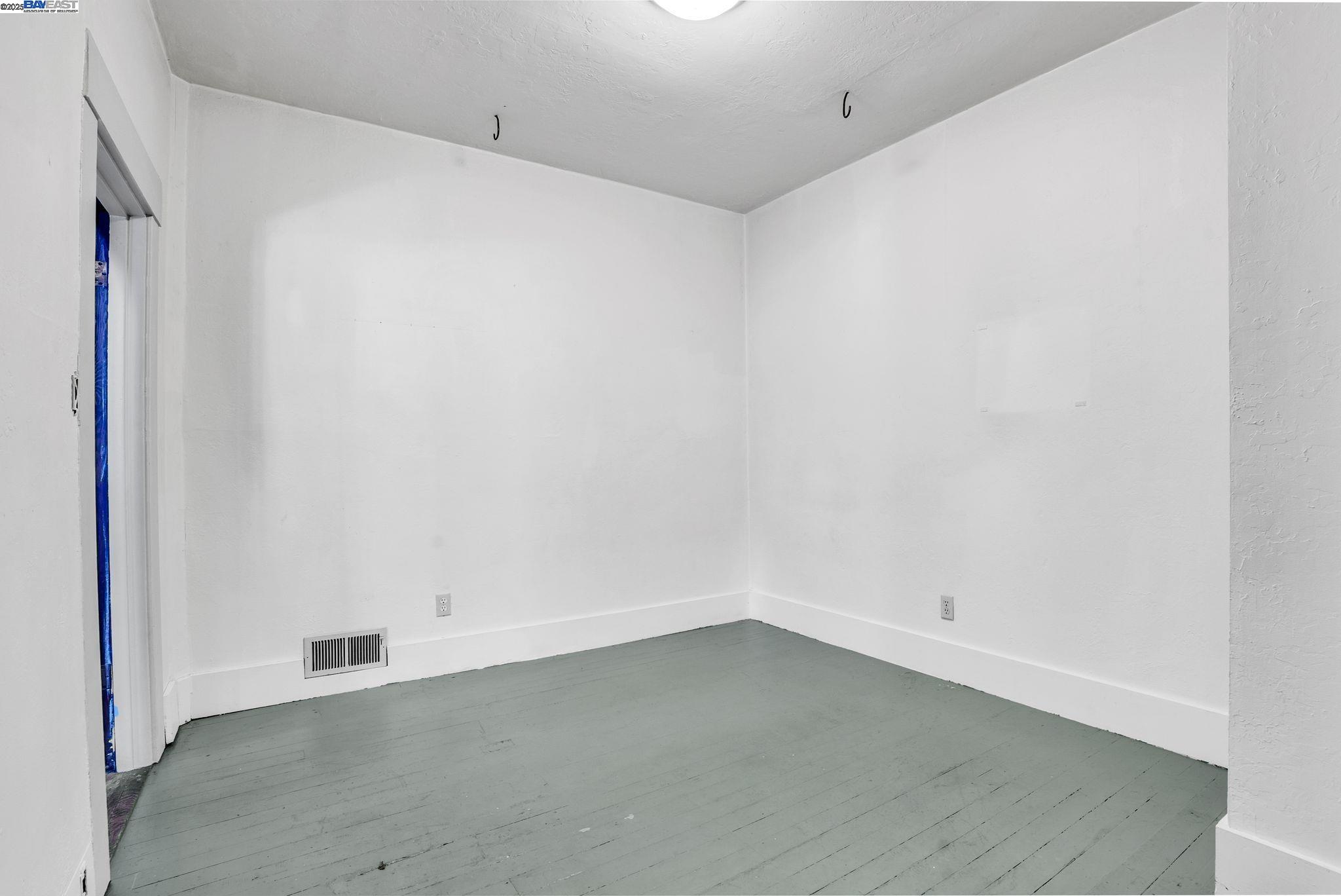 225-227 Orange Street