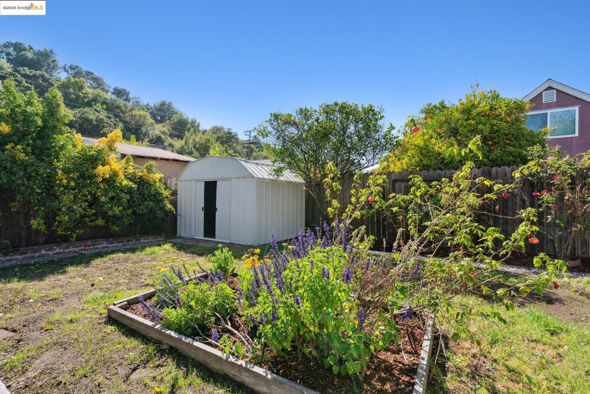 2309 Potrero Ct