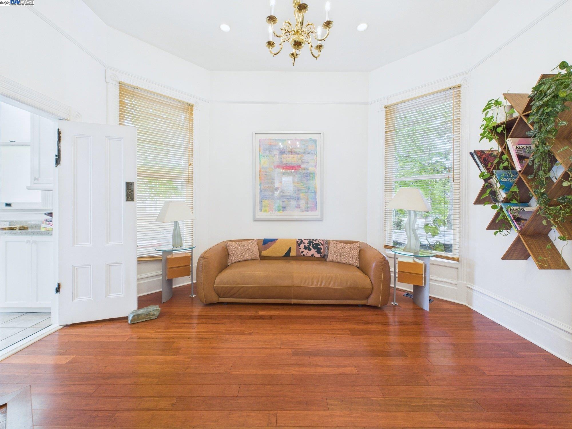 1709 Myrtle St, Oakland