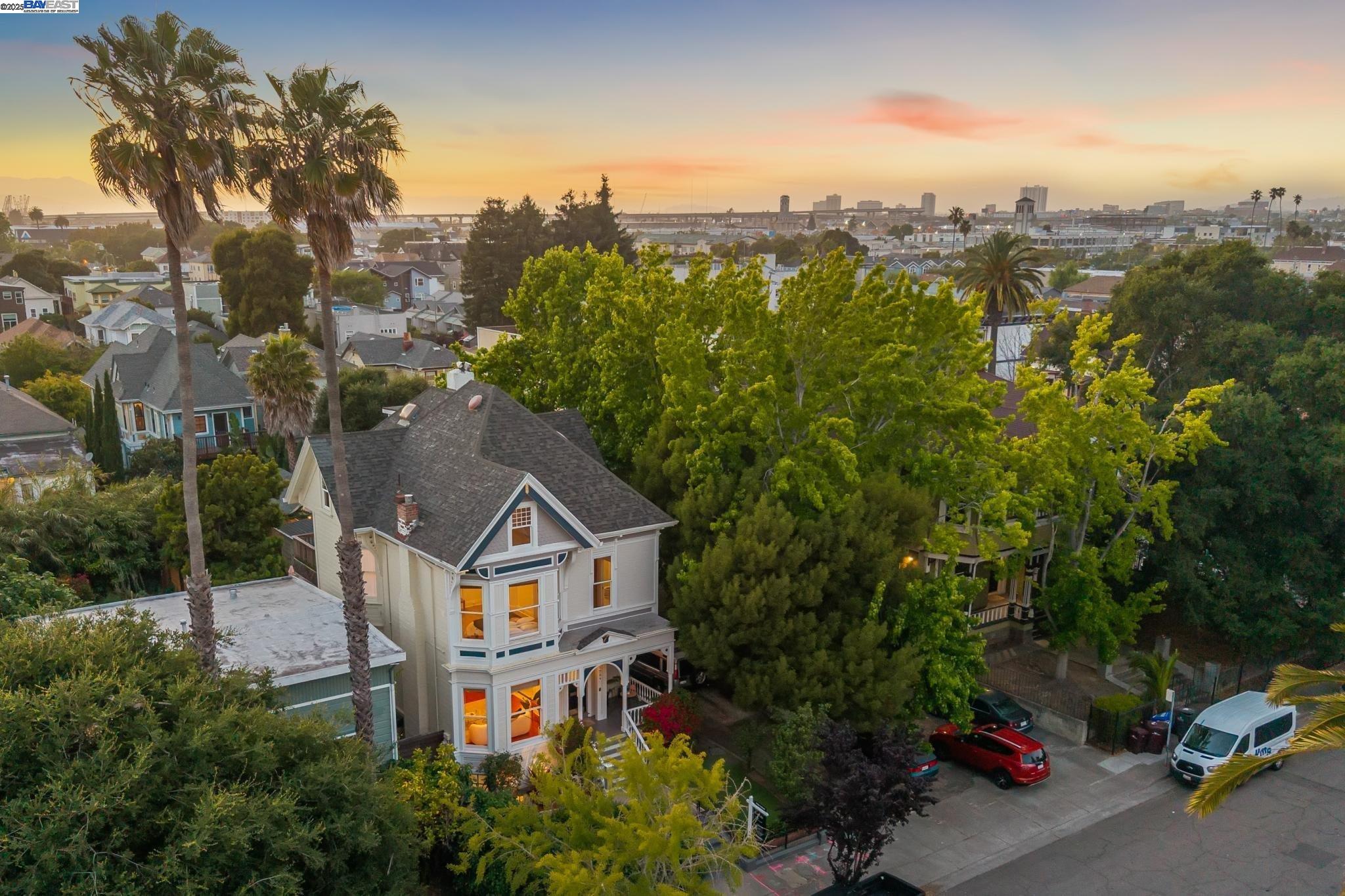 1709 Myrtle St, Oakland