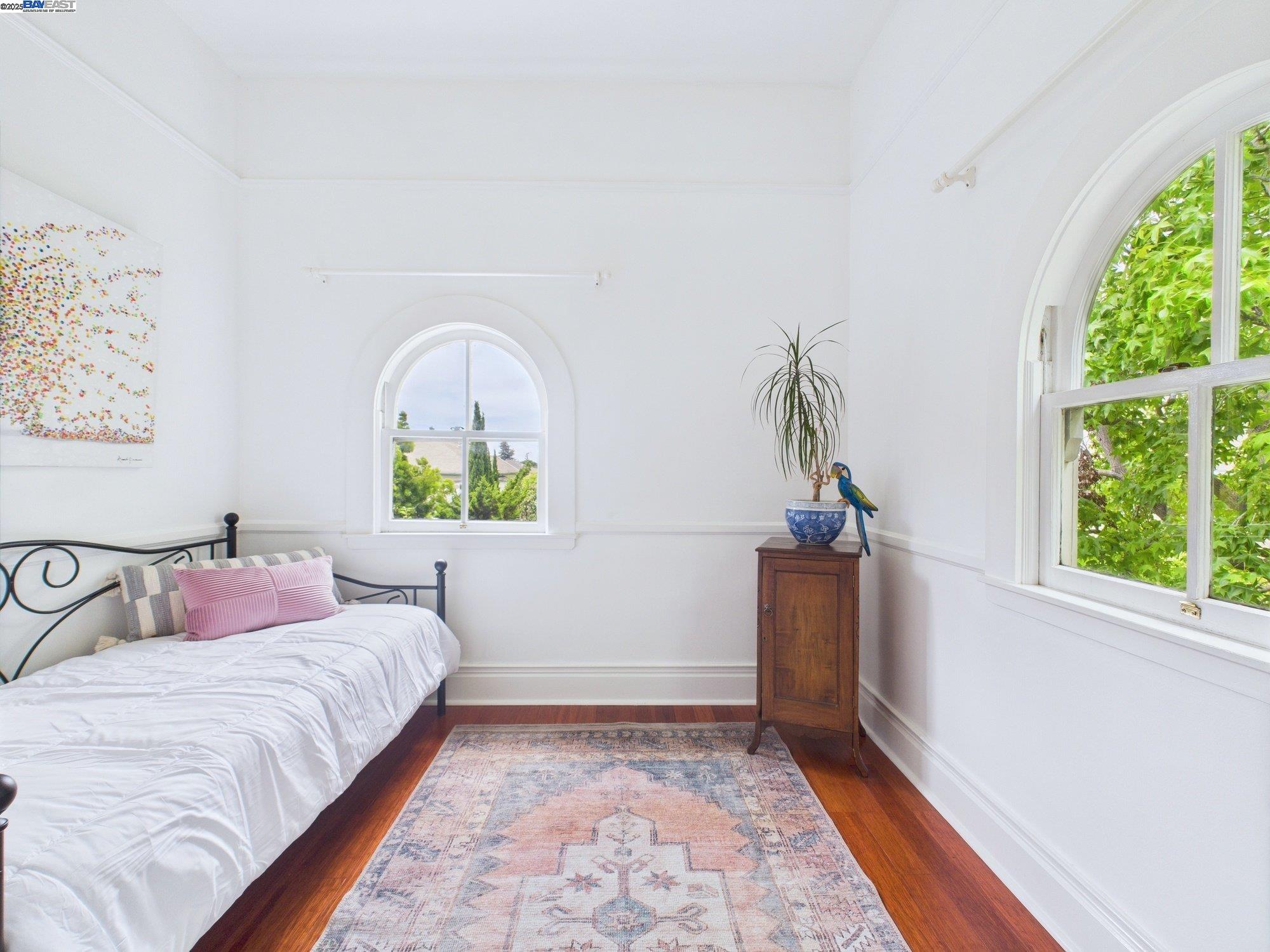 1709 Myrtle St, Oakland