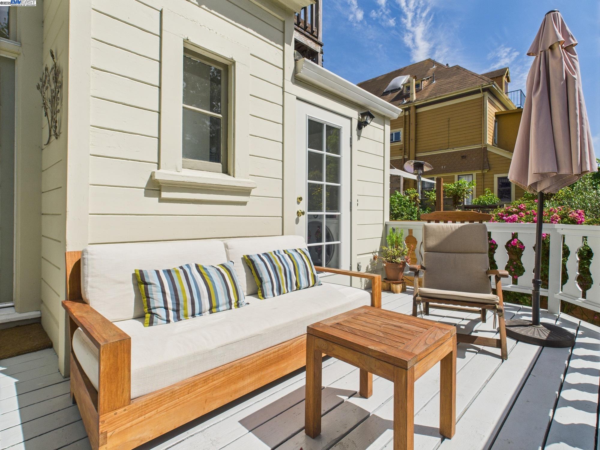 1709 Myrtle St, Oakland