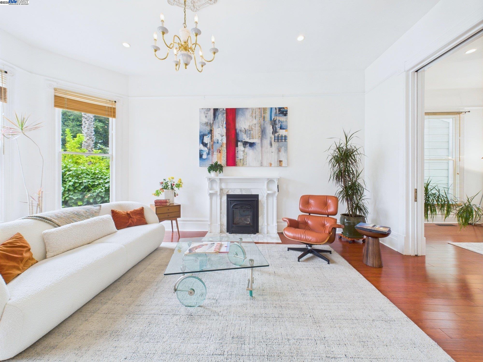 1709 Myrtle St, Oakland