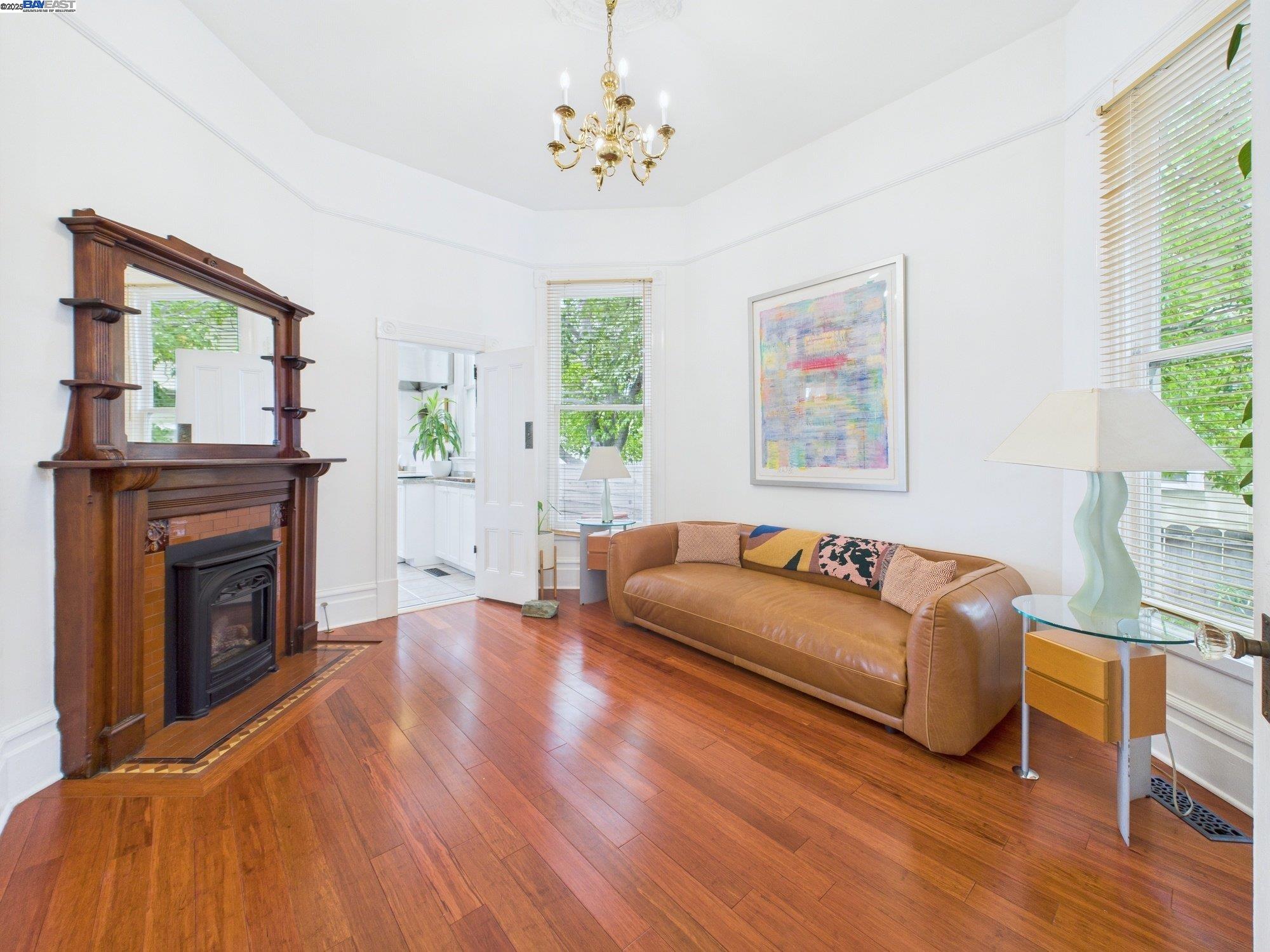 1709 Myrtle St, Oakland