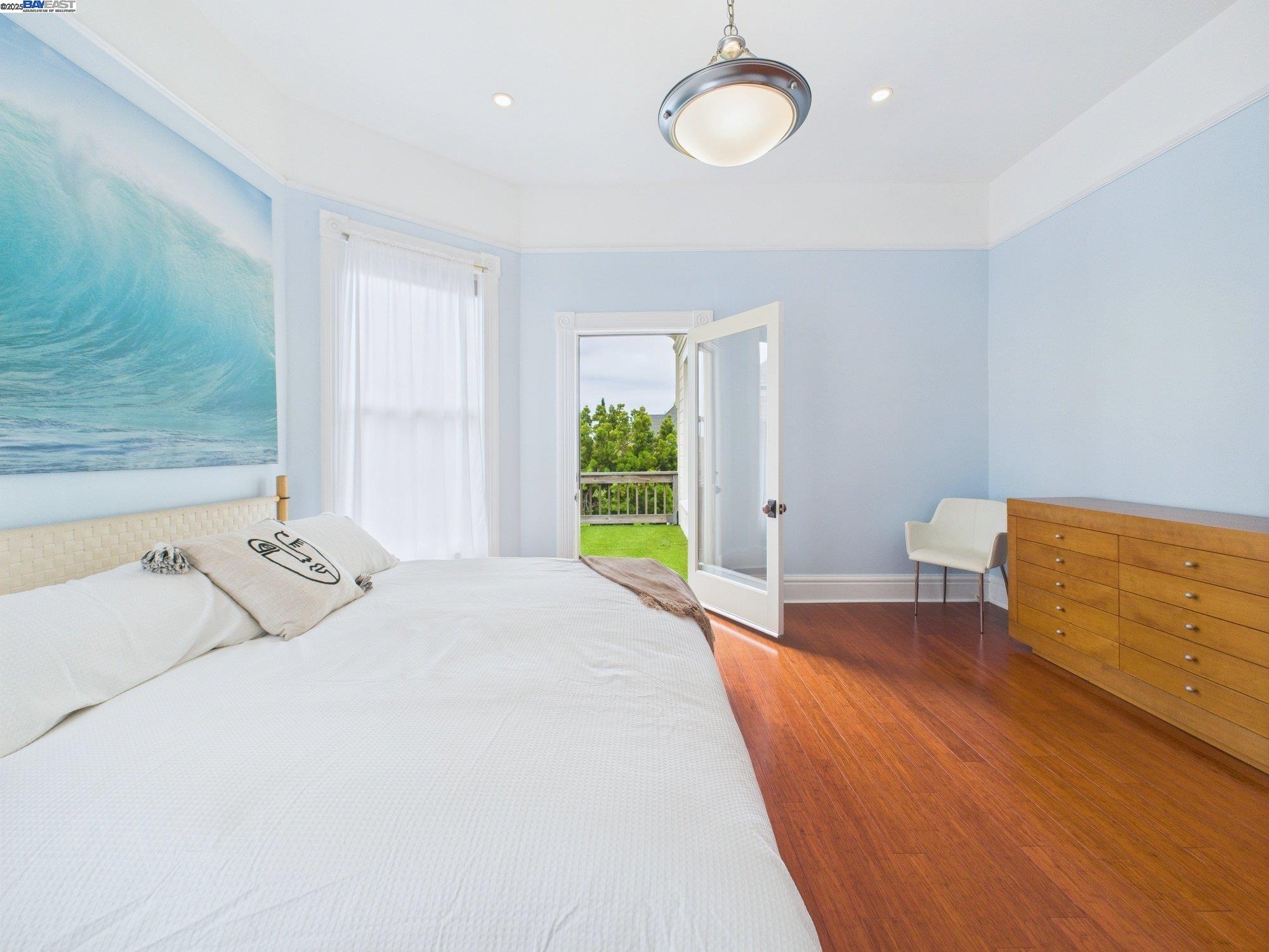 1709 Myrtle St, Oakland