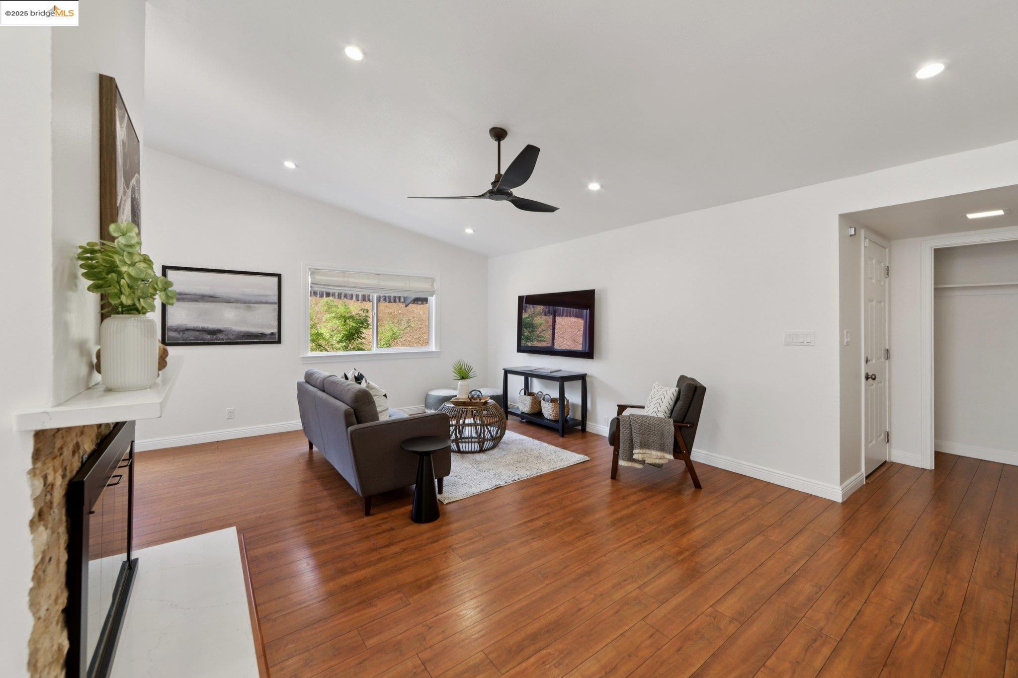 3292 Estates Ave, Pinole