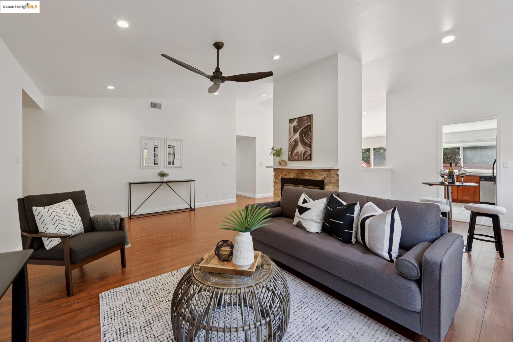 3292 Estates Ave, Pinole
