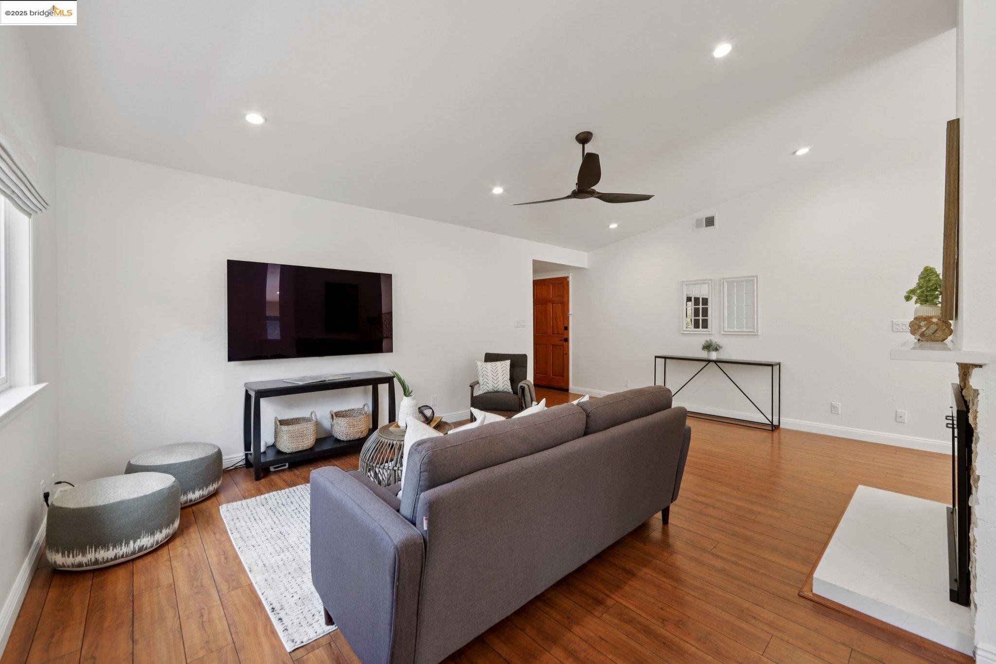 3292 Estates Ave, Pinole