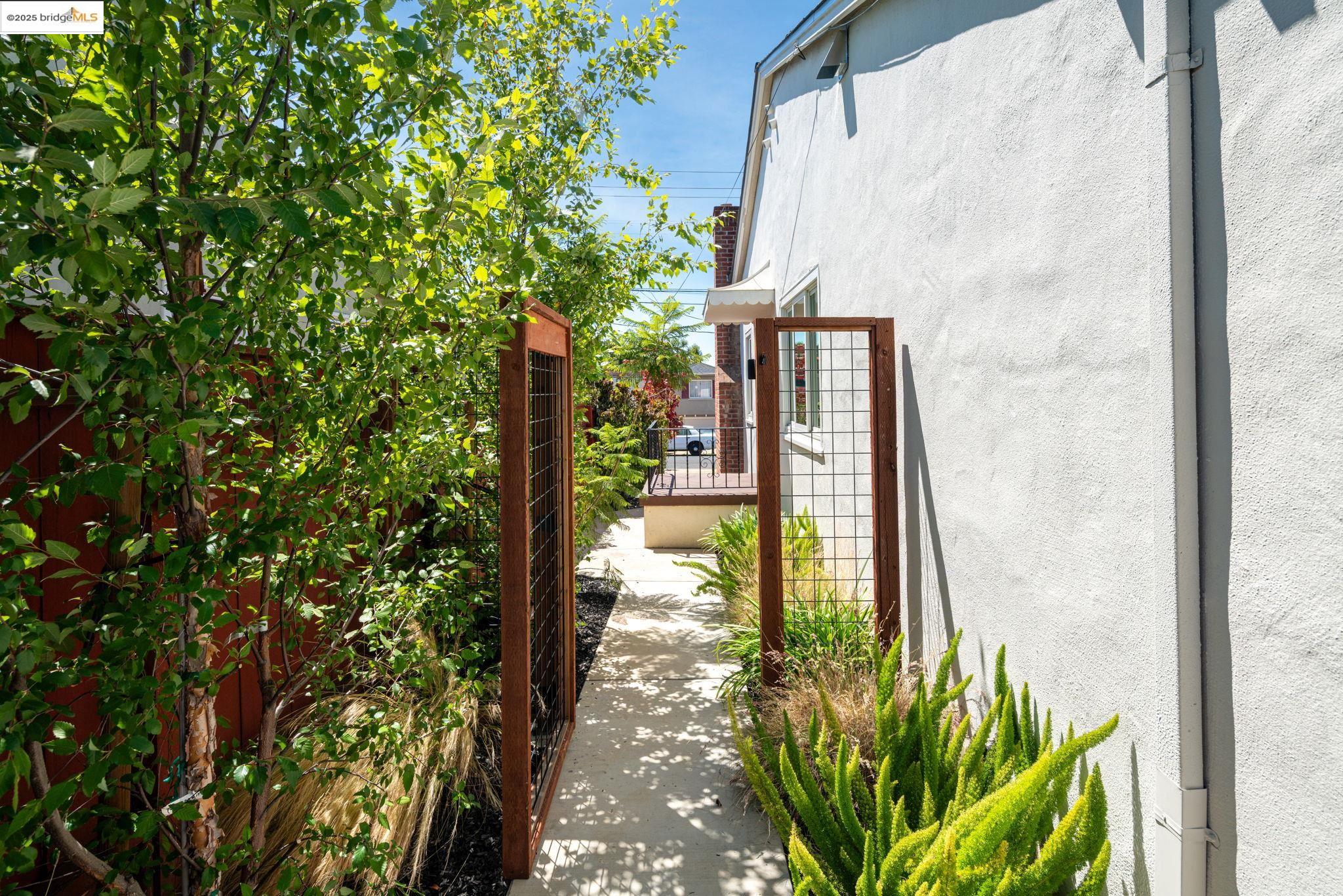 148 Carmel Ave