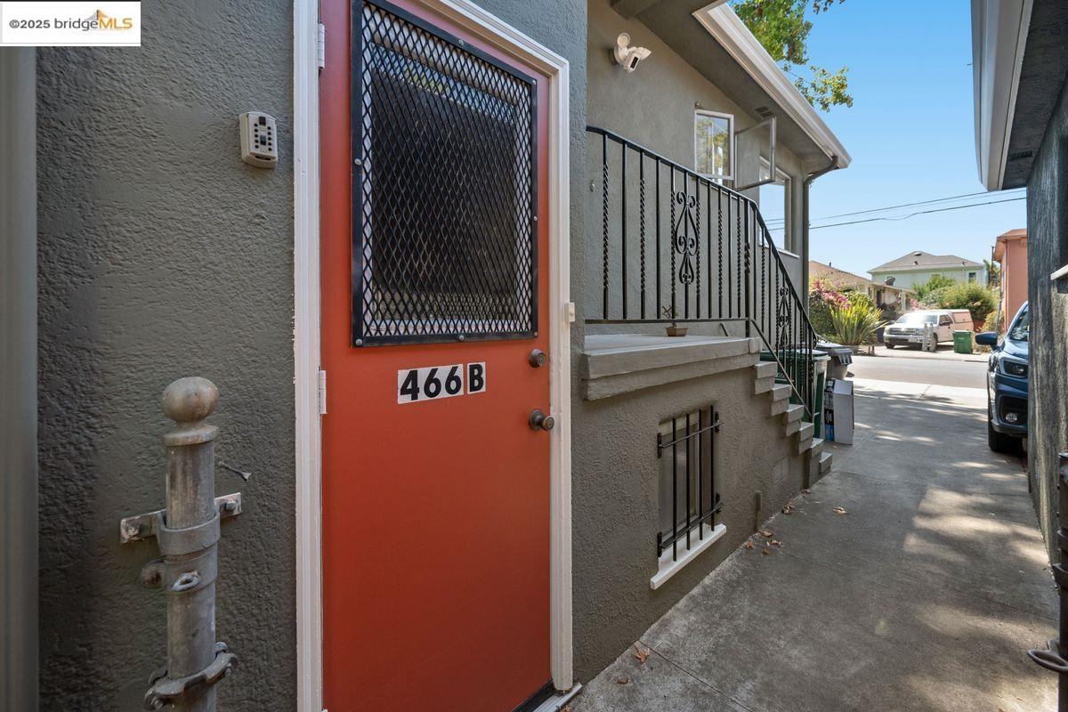 462 Cavour St