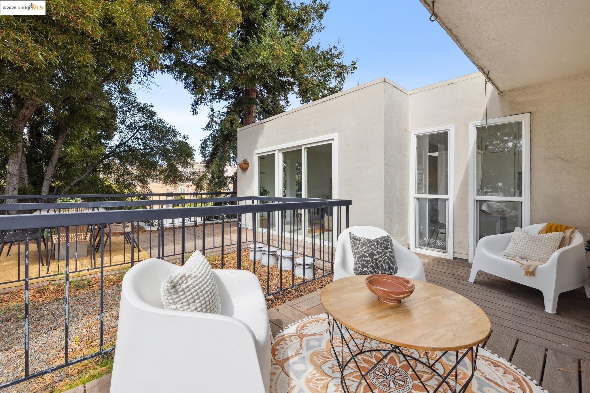 385 Jayne Ave # 401, Oakland Unit: 401