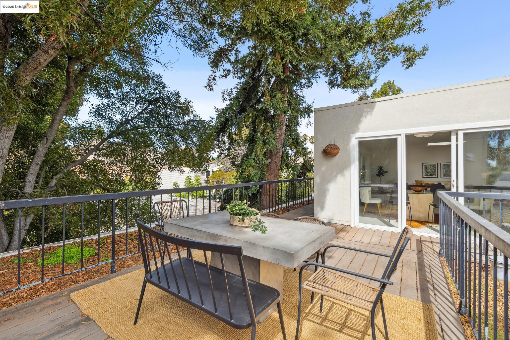 385 Jayne Ave # 401, Oakland Unit: 401