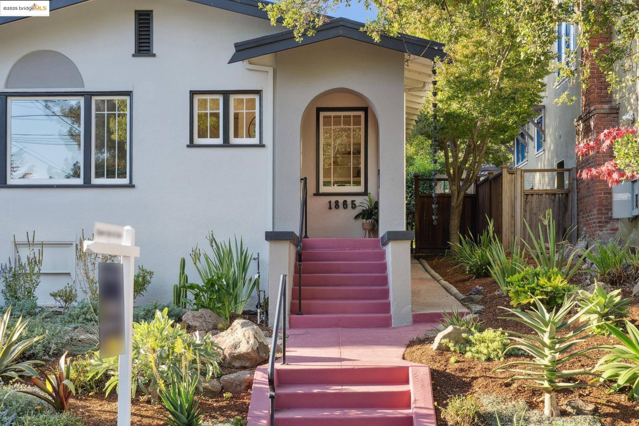 1865 San Pedro Ave