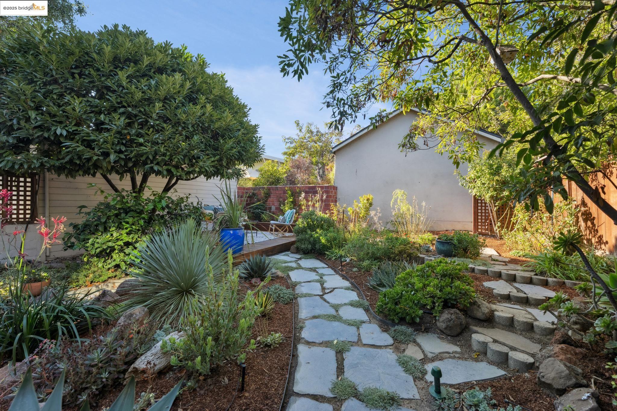 1865 San Pedro Ave