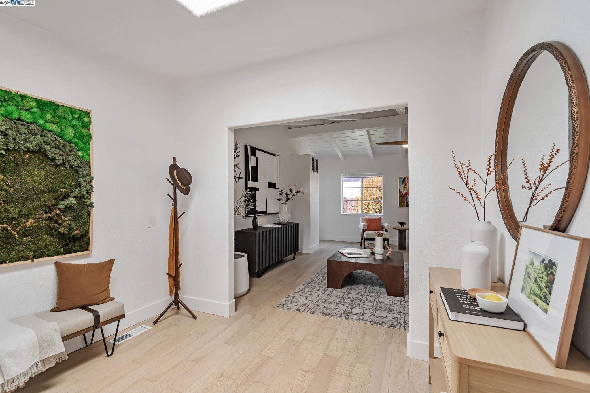 6583 Simson St, Oakland